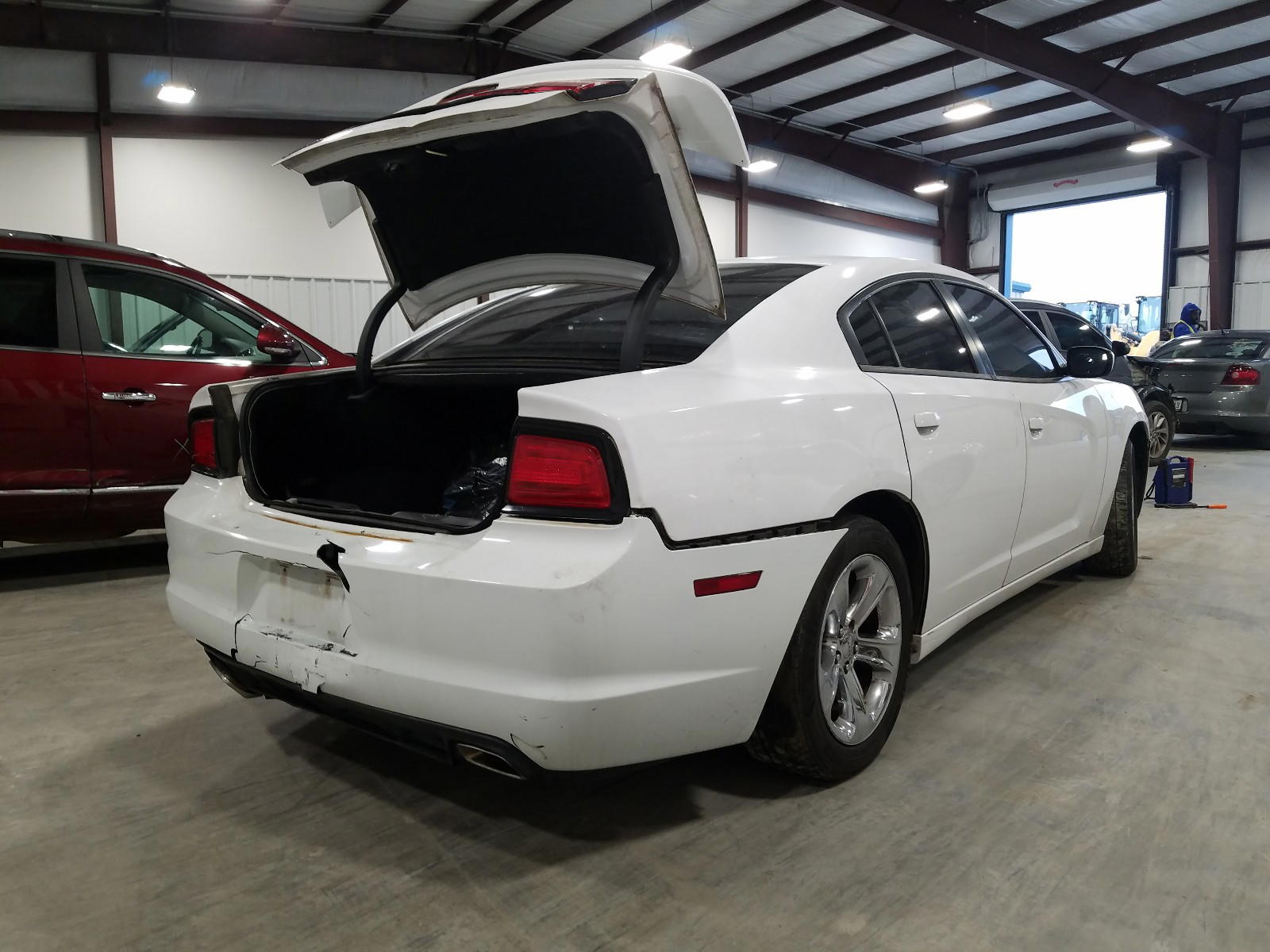 Photo 4 from auction – 2012 DODGE CHARGER SE with VIN 2C3CDXBG6CH228741