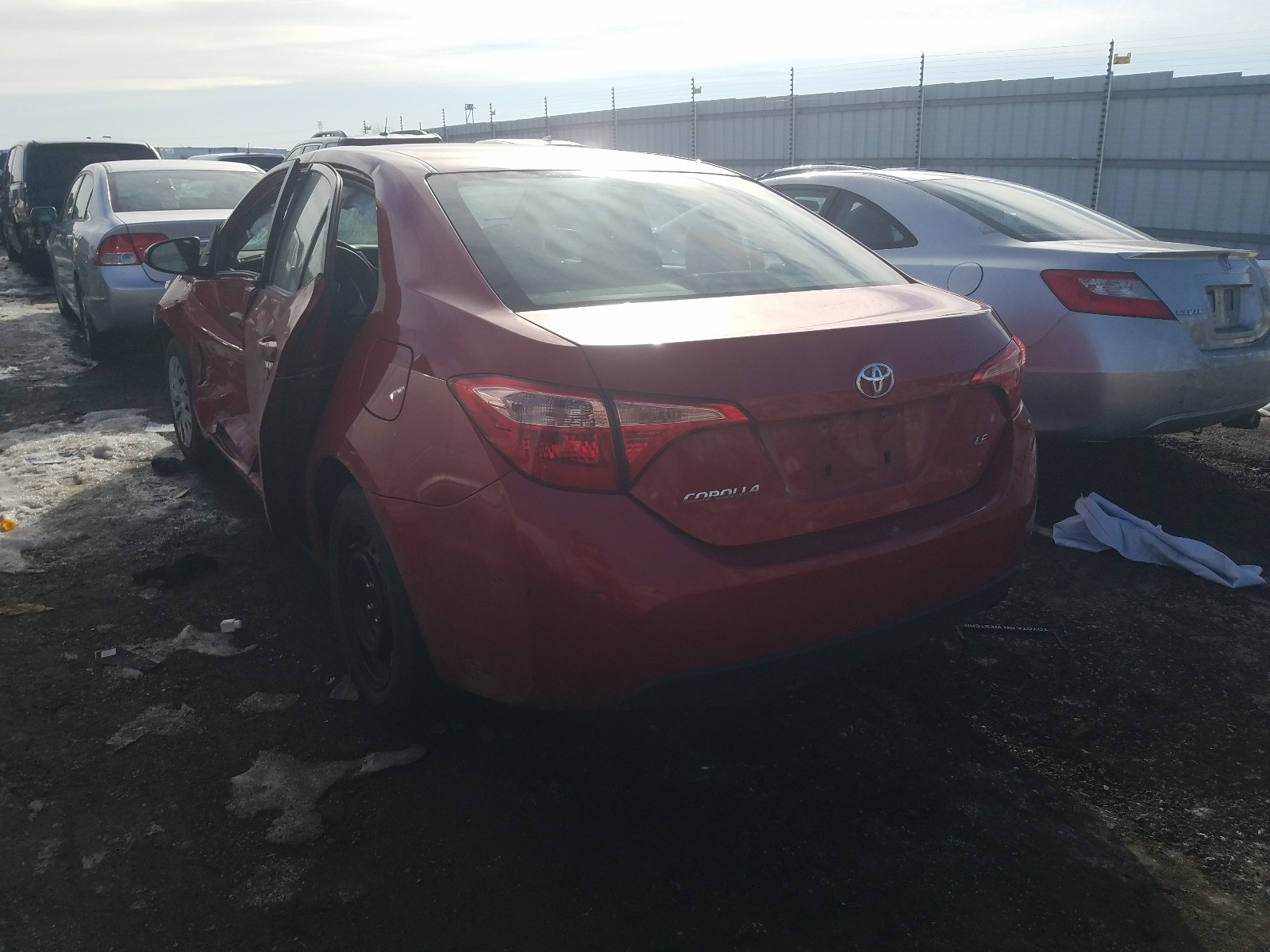 Photo 3 from auction – 2018 TOYOTA COROLLA L with VIN 2T1BURHE0JC100480