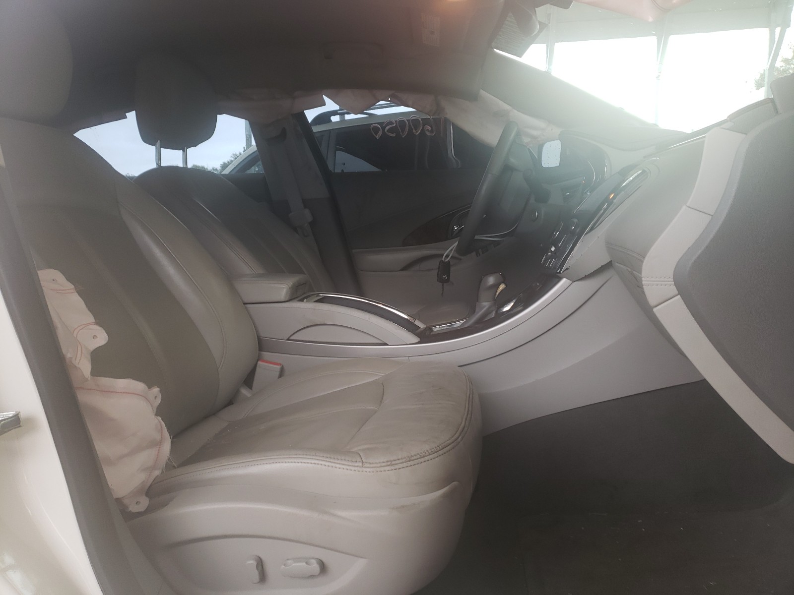 Photo 5 from auction – 2013 BUICK LACROSSE with VIN 1G4GC5G3XDF289910