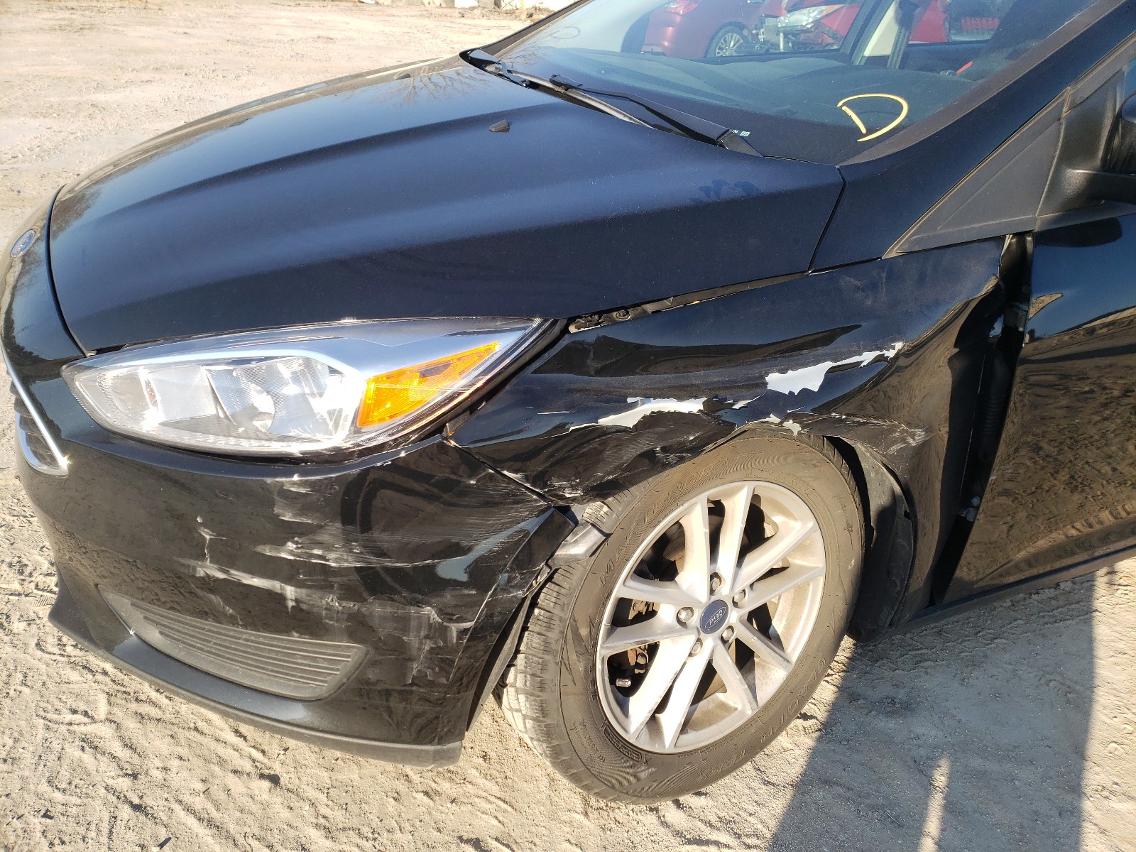 Photo 9 from auction – 2018 FORD FOCUS SE with VIN 1FADP3F21JL316150