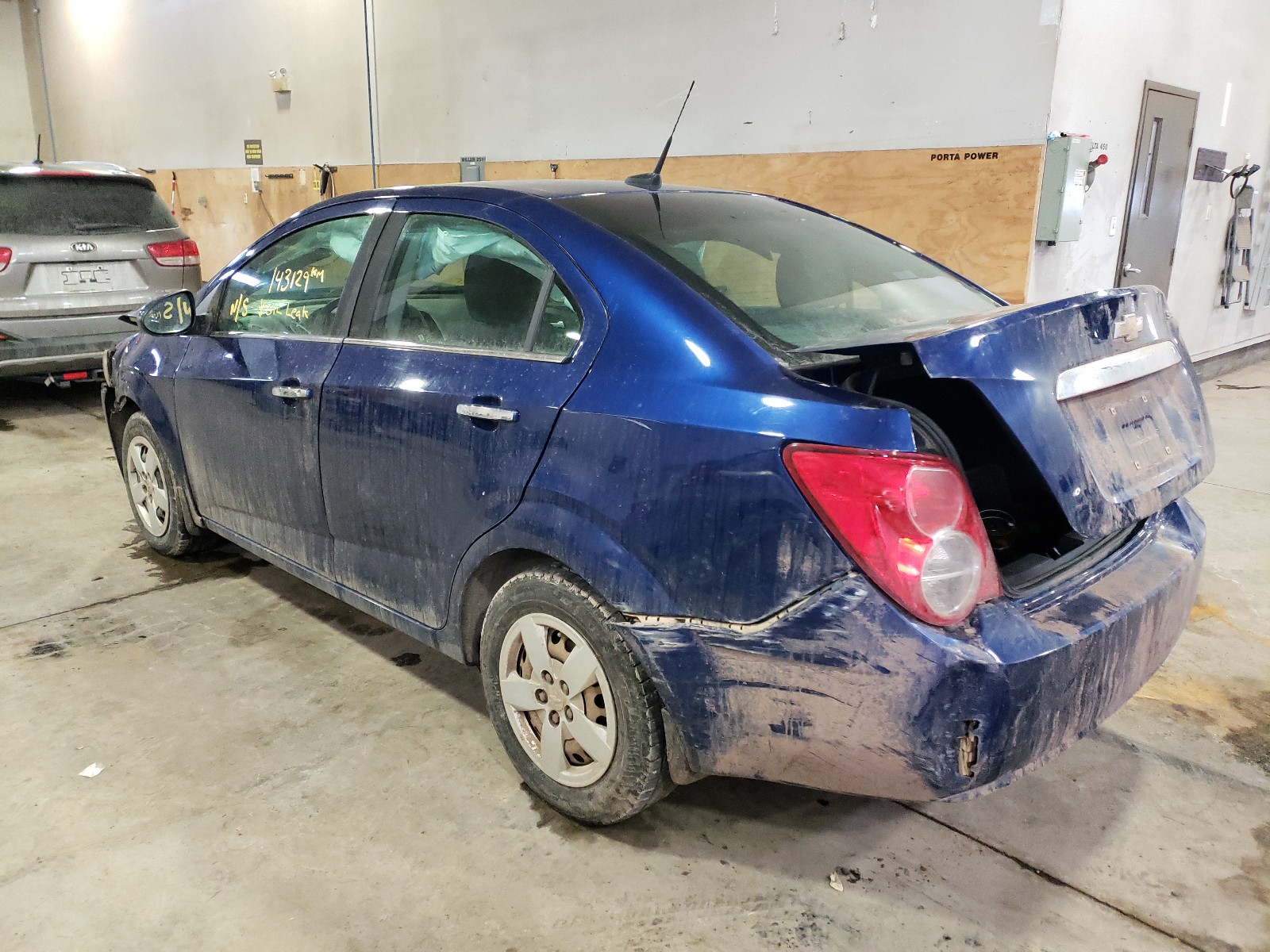 Photo 3 from auction – 2014 CHEVROLET SONIC LT with VIN 1G1JC5EH5E4136270