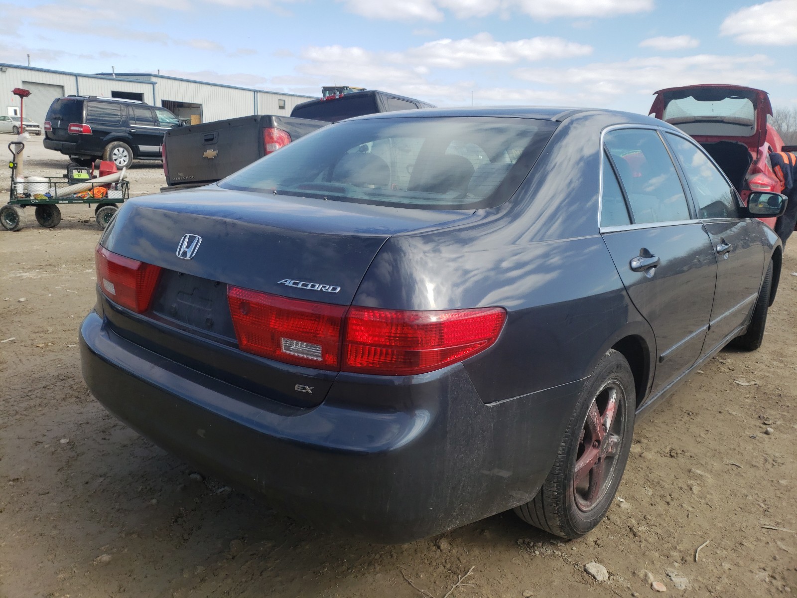 Photo 4 from auction – 2005 HONDA ACCORD EX with VIN 1HGCM567X5A024893