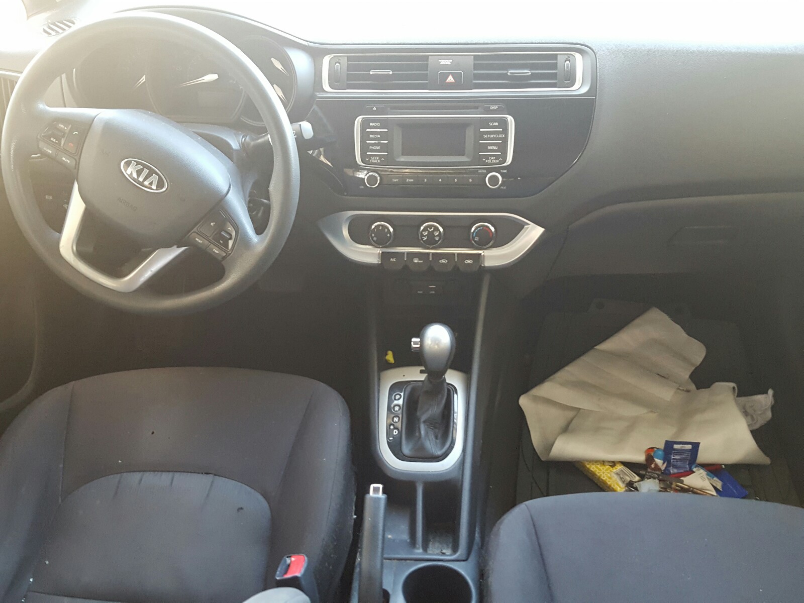 Photo 9 from auction – 2016 KIA RIO LX with VIN KNADM4A39G6632831