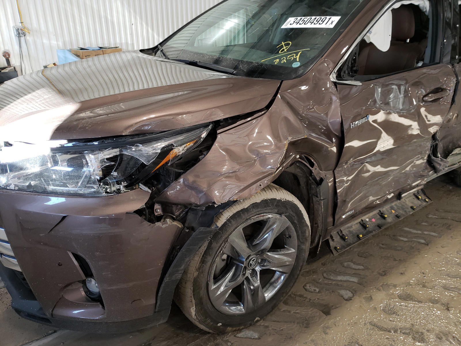 Photo 10 from auction – 2019 TOYOTA HIGHLANDER with VIN 5TDDGRFH8KS068254