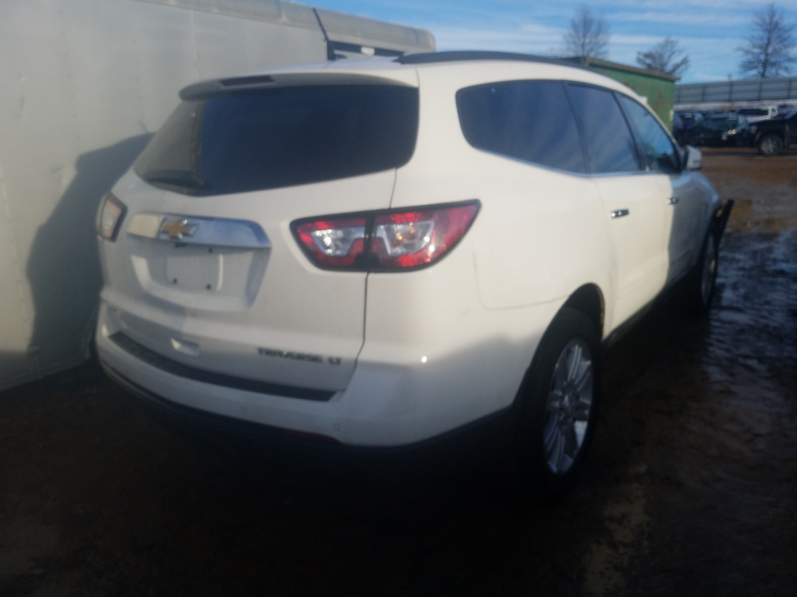 Photo 4 from auction – 2013 CHEVROLET TRAVERSE L with VIN 1GNKVGKD7DJ248014