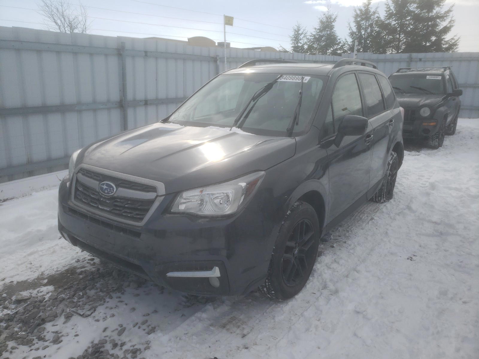 Photo 2 from auction – 2017 SUBARU FORESTER 2 with VIN JF2SJEJC0HH472094