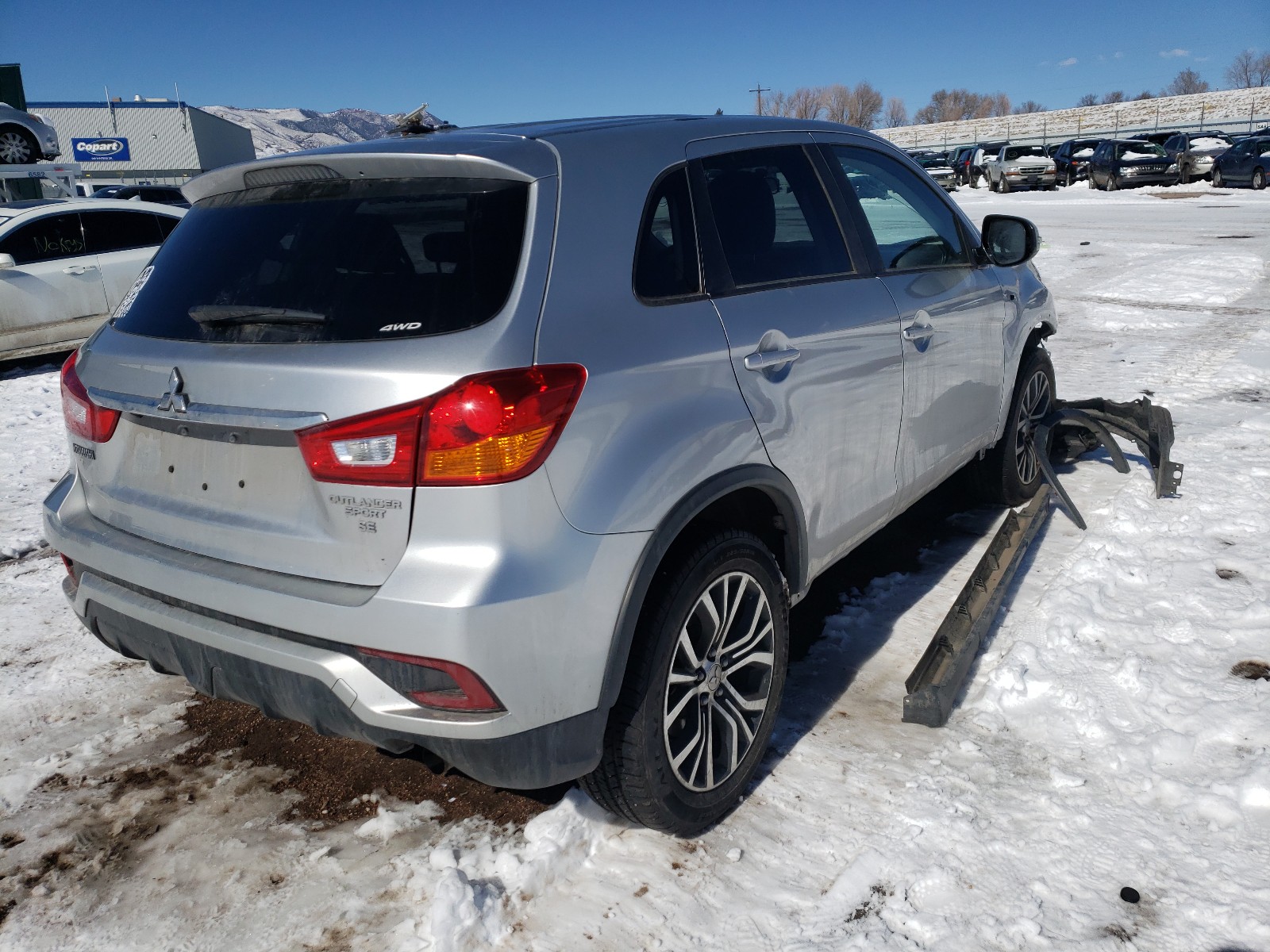 Photo 4 from auction – 2018 MITSUBISHI OUTLANDER with VIN JA4AR3AW4JZ035419