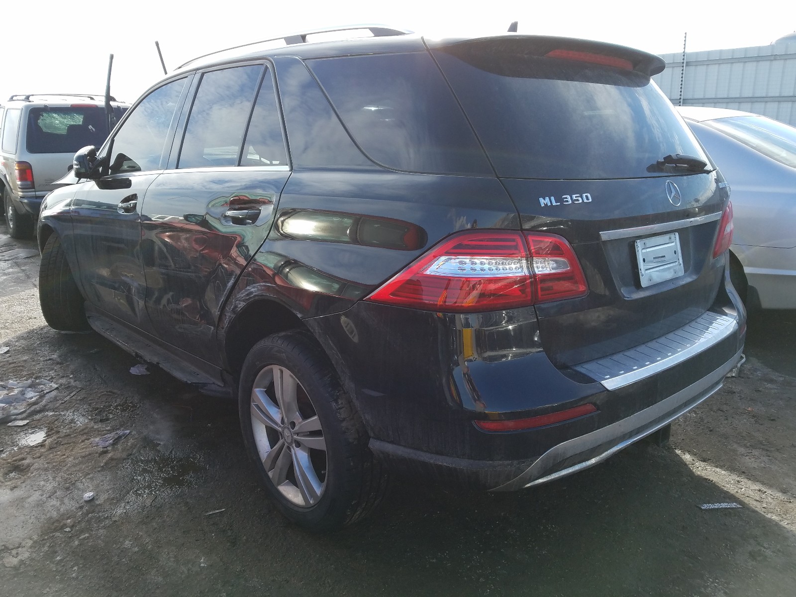 Photo 3 from auction – 2014 MERCEDES-BENZ ML 350 BLU with VIN 4JGDA2EB0EA353940