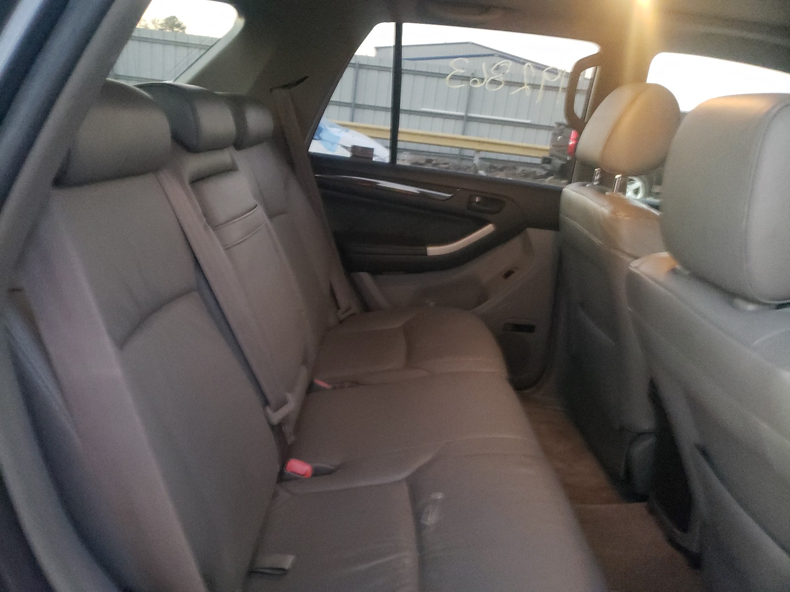 Photo 6 from auction – 2005 TOYOTA 4RUNNER LI with VIN JTEBT17R350045933