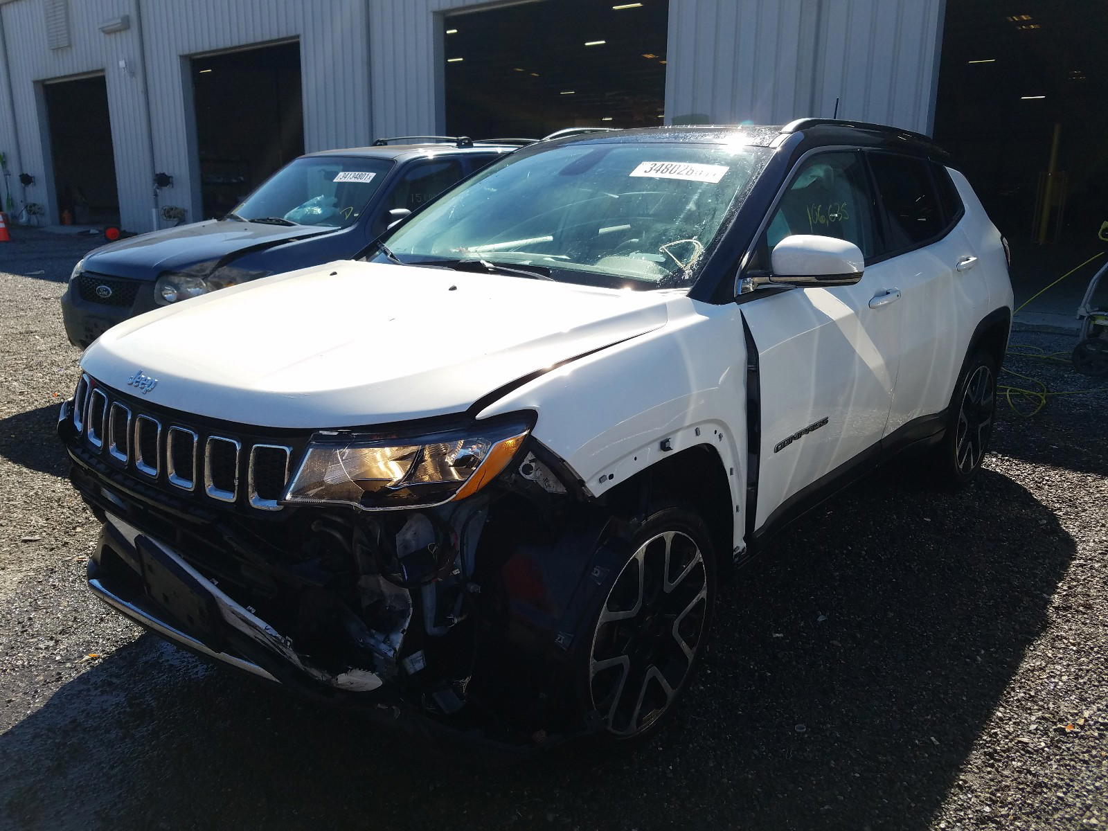 Photo 2 from auction – 2017 JEEP COMPASS LI with VIN 3C4NJDCBXHT665381