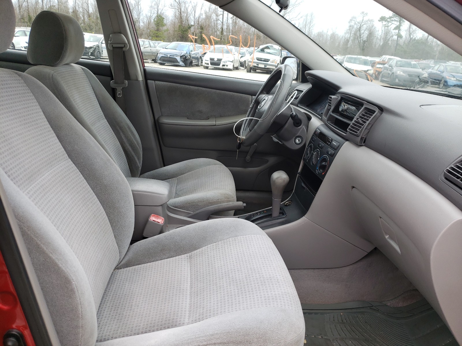Photo 5 from auction – 2007 TOYOTA COROLLA CE with VIN 1NXBR32EX7Z861533