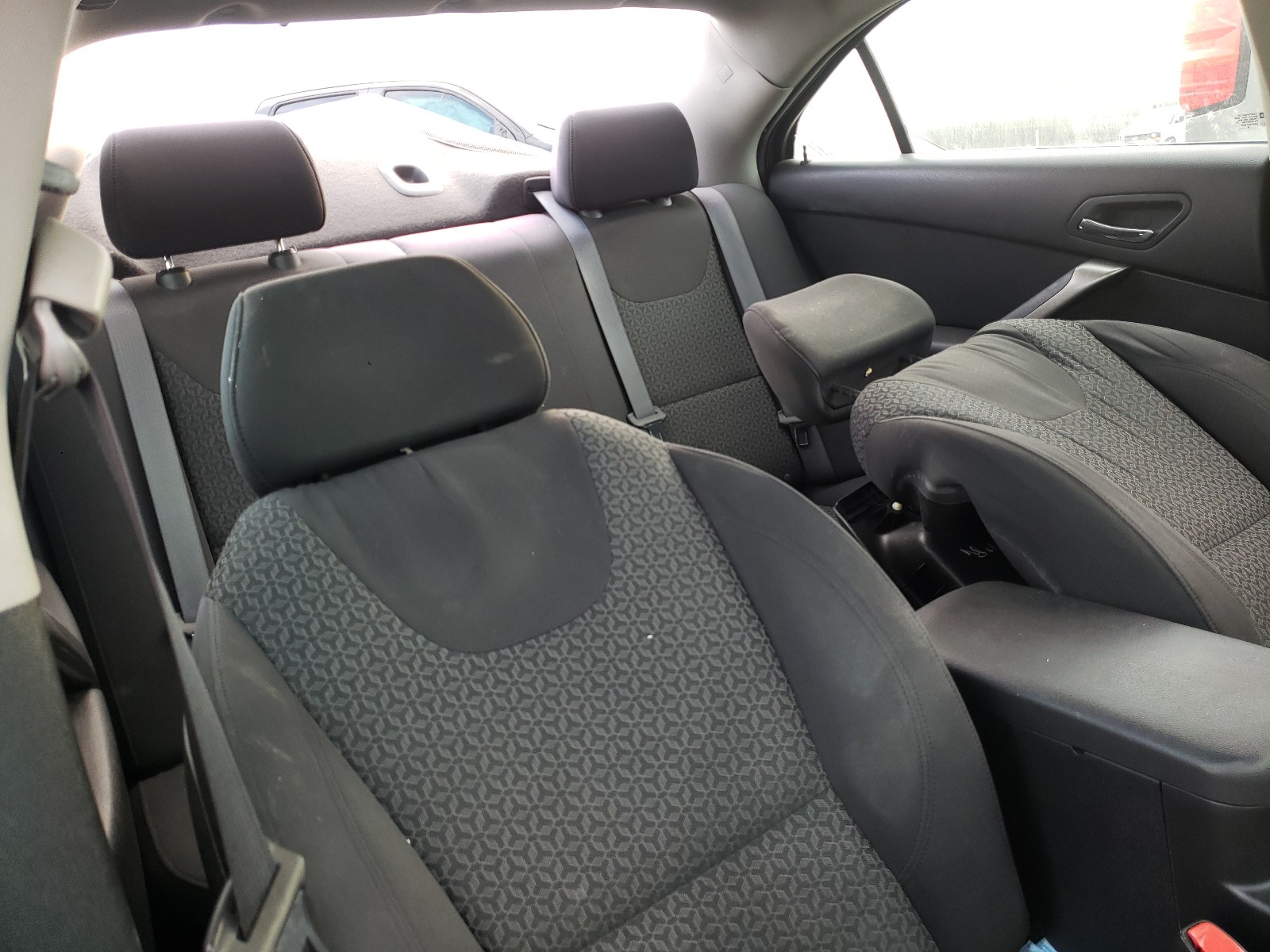 Photo 6 from auction – 2009 PONTIAC G6 with VIN 1G2ZG57B794172527