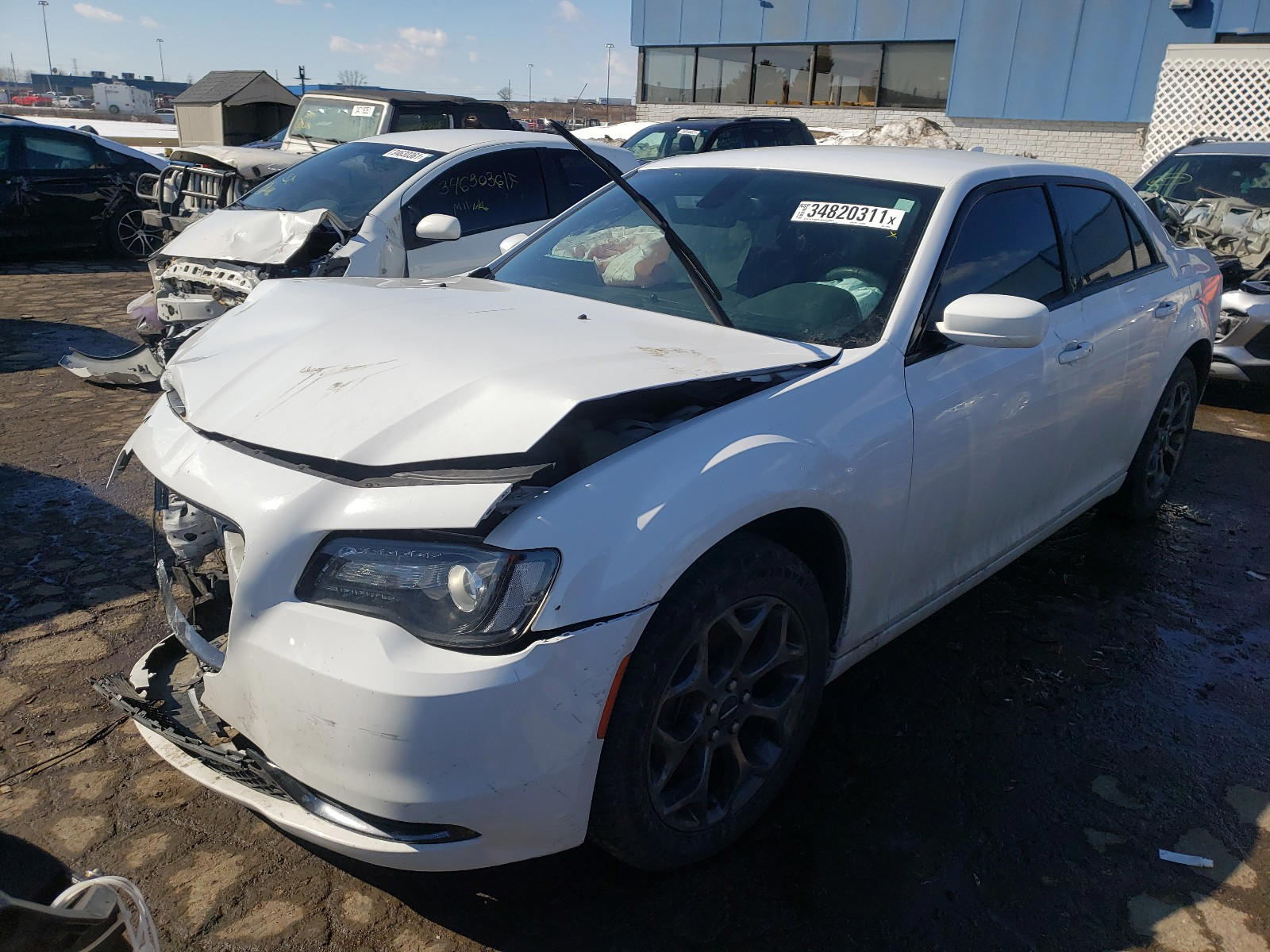 Photo 2 from auction – 2015 CHRYSLER 300 S with VIN 2C3CCAGG7FH793075