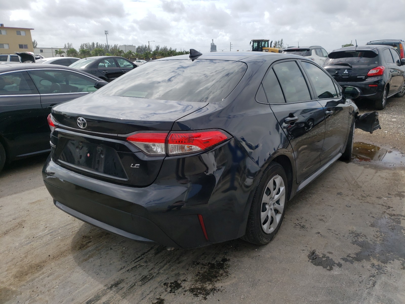 Photo 4 from auction – 2020 TOYOTA COROLLA LE with VIN JTDEPRAE2LJ061042
