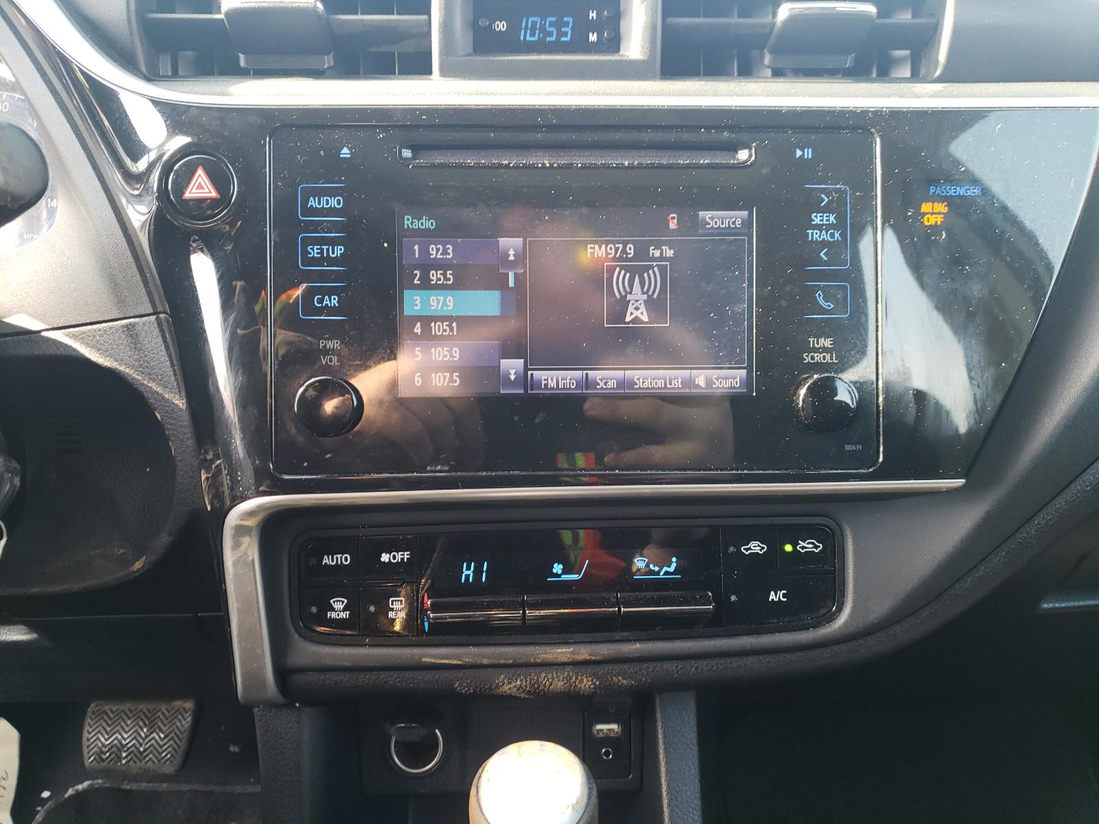 Photo 9 from auction – 2019 TOYOTA COROLLA L with VIN 2T1BURHEXKC232745