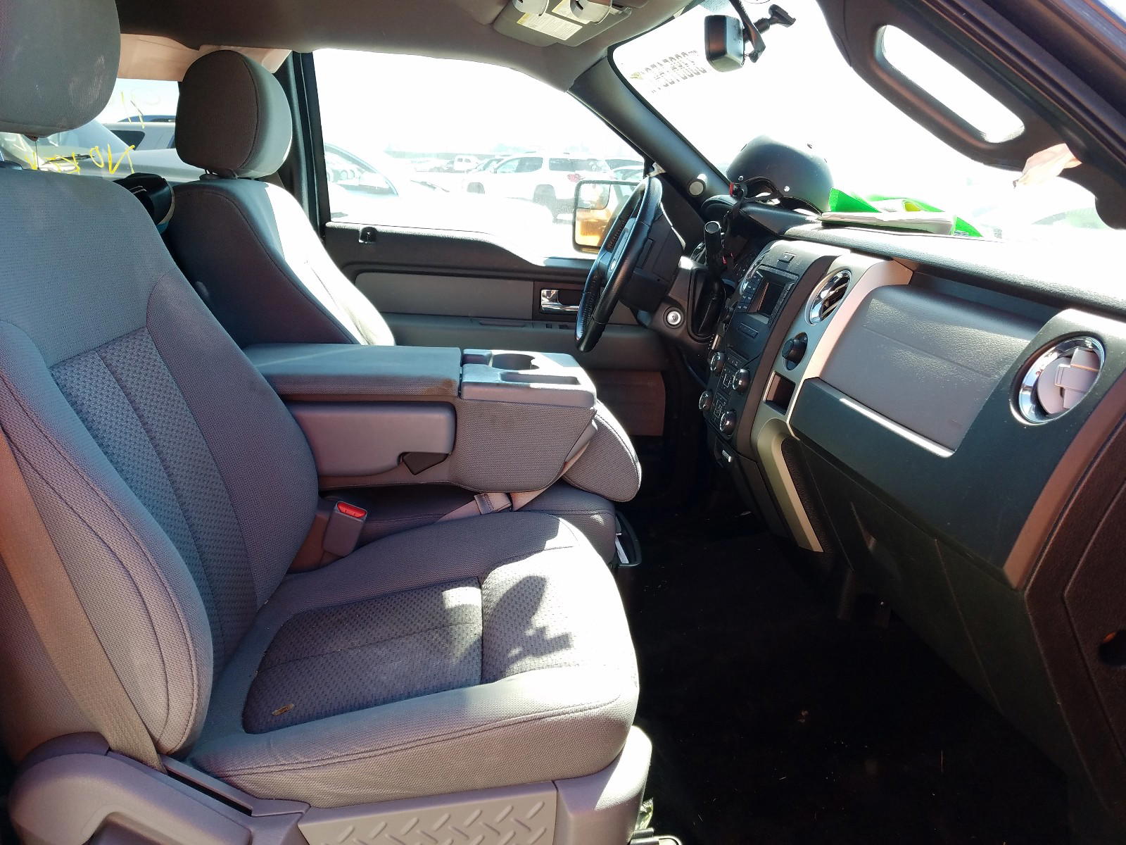 Photo 5 from auction – 2013 FORD F150 SUPER with VIN 1FTFW1CF2DFC69280