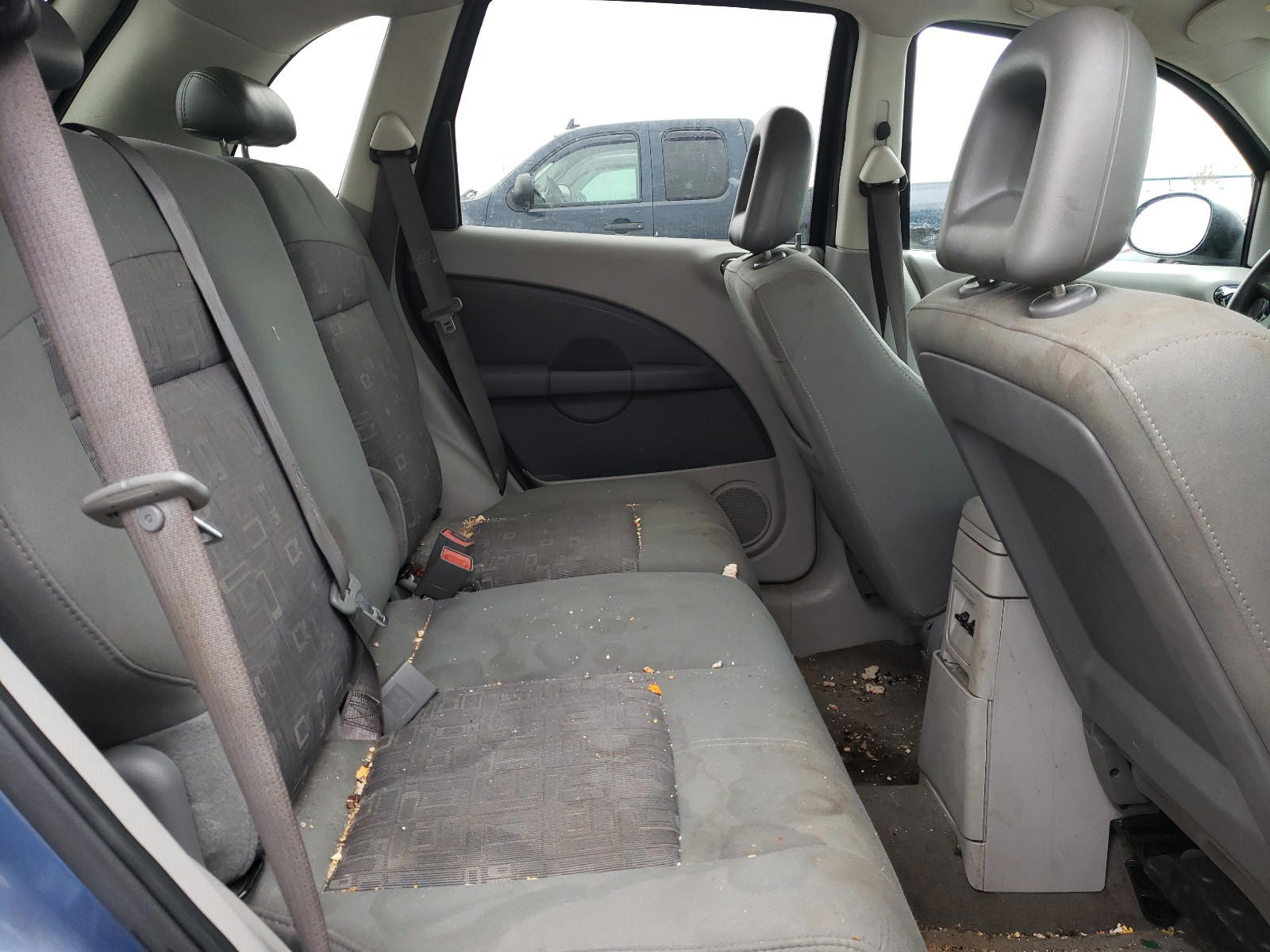 Photo 6 from auction – 2007 CHRYSLER PT CRUISER with VIN 3A4FY58B47T504225