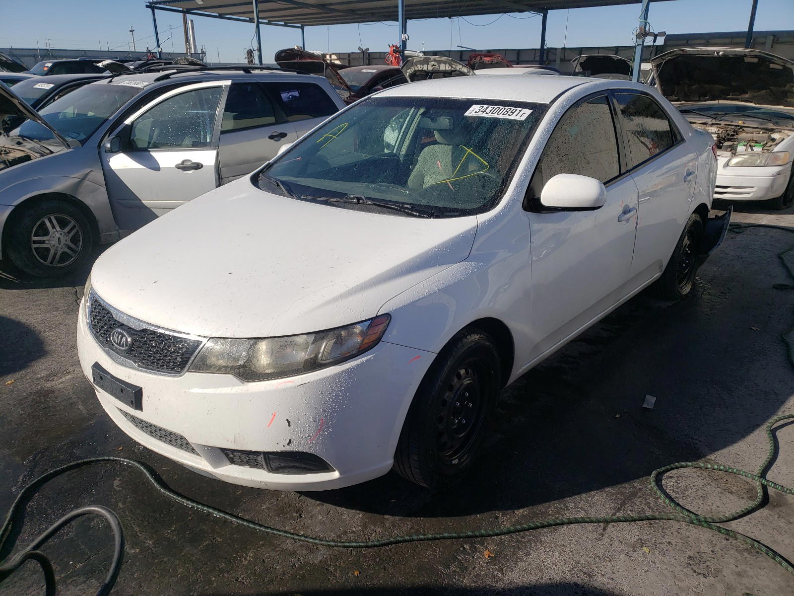Photo 2 from auction – 2012 KIA FORTE LX with VIN KNAFT4A29C5561228