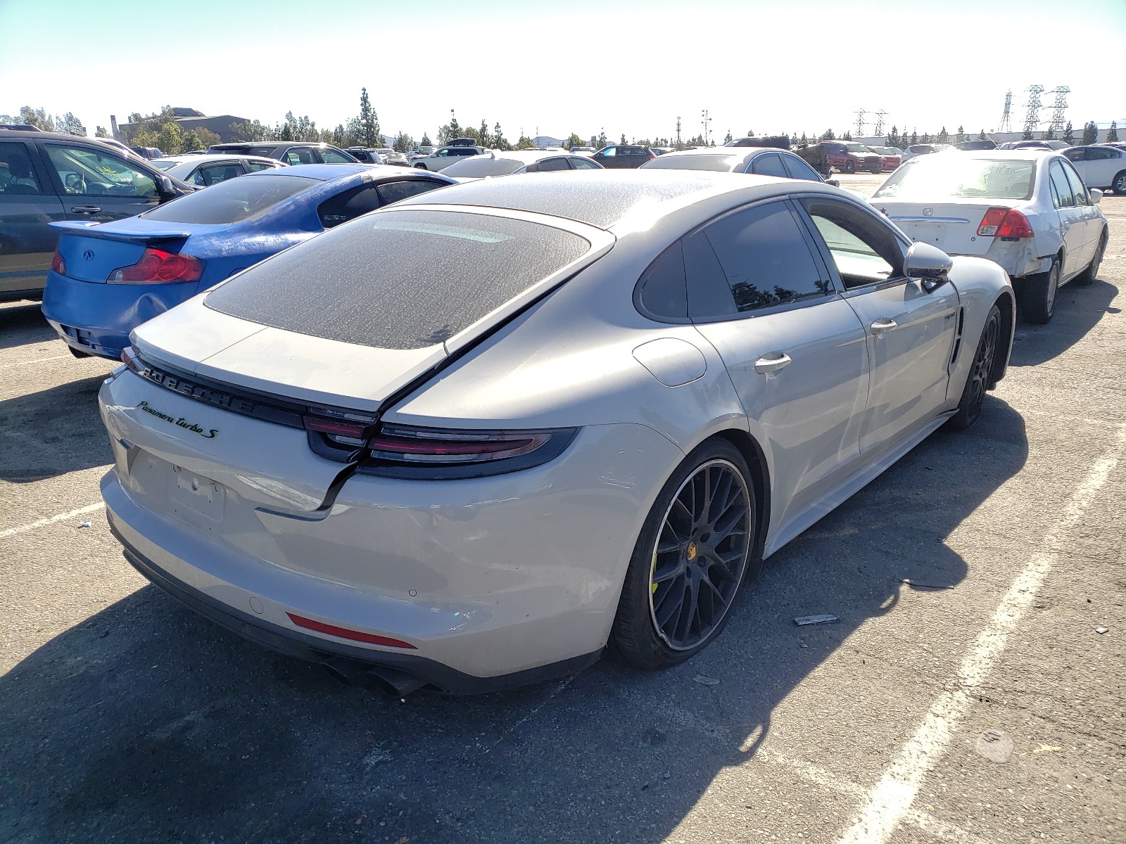 Photo 4 from auction – 2018 PORSCHE PANAMERA T with VIN WP0AH2A71JL145326