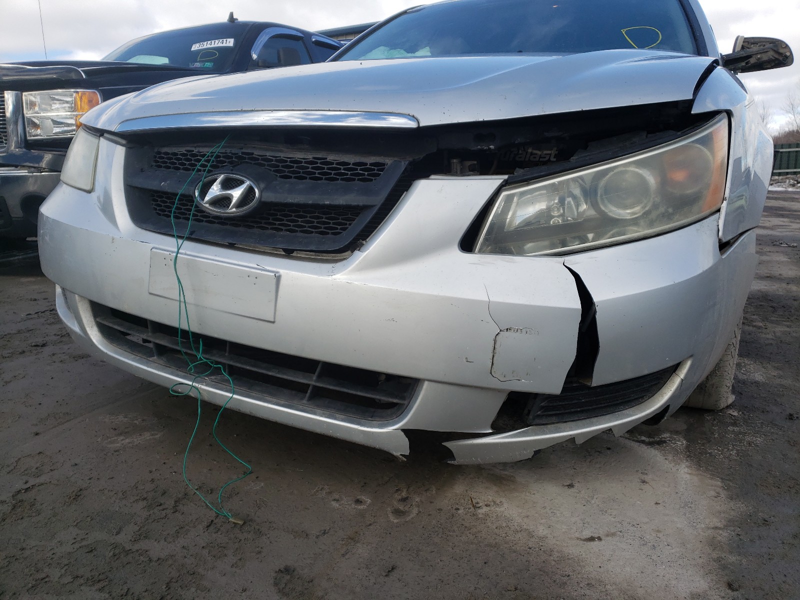 Photo 9 from auction – 2008 HYUNDAI SONATA GLS with VIN 5NPET46FX8H337774