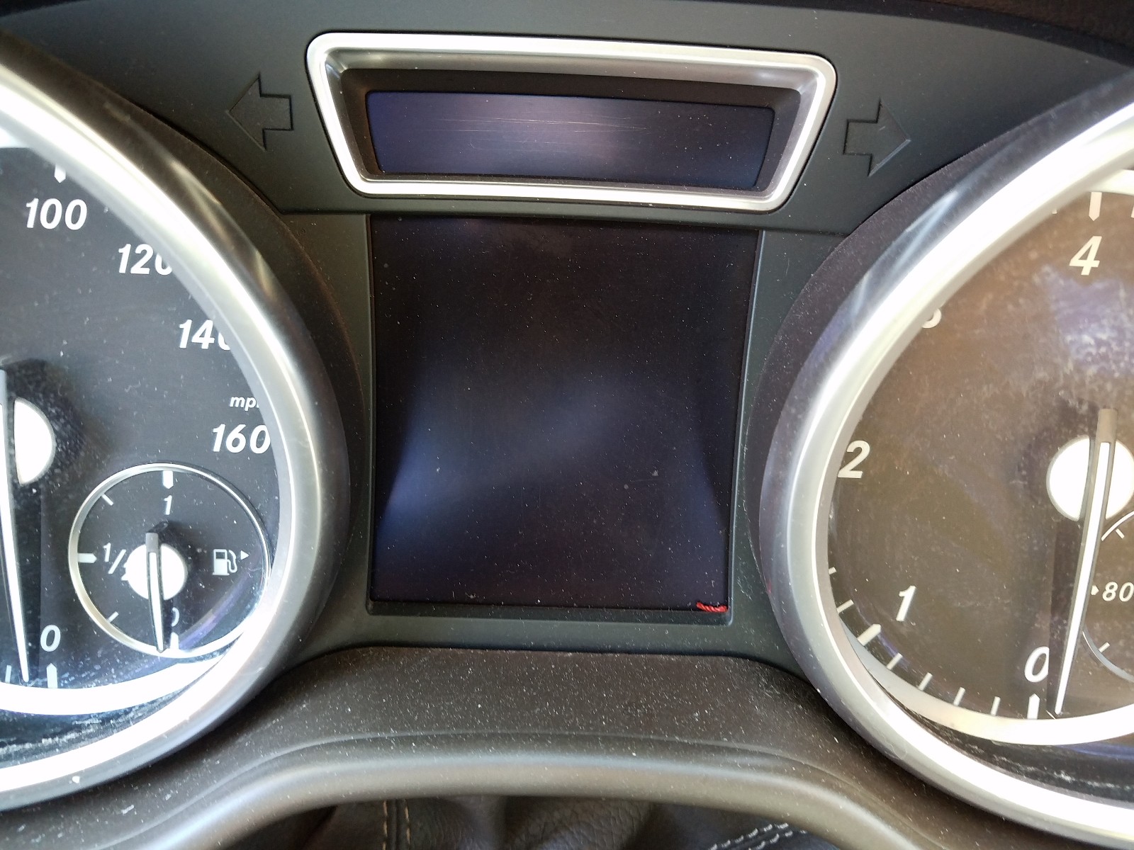 Photo 8 from auction – 2014 MERCEDES-BENZ ML 350 BLU with VIN 4JGDA2EB0EA353940