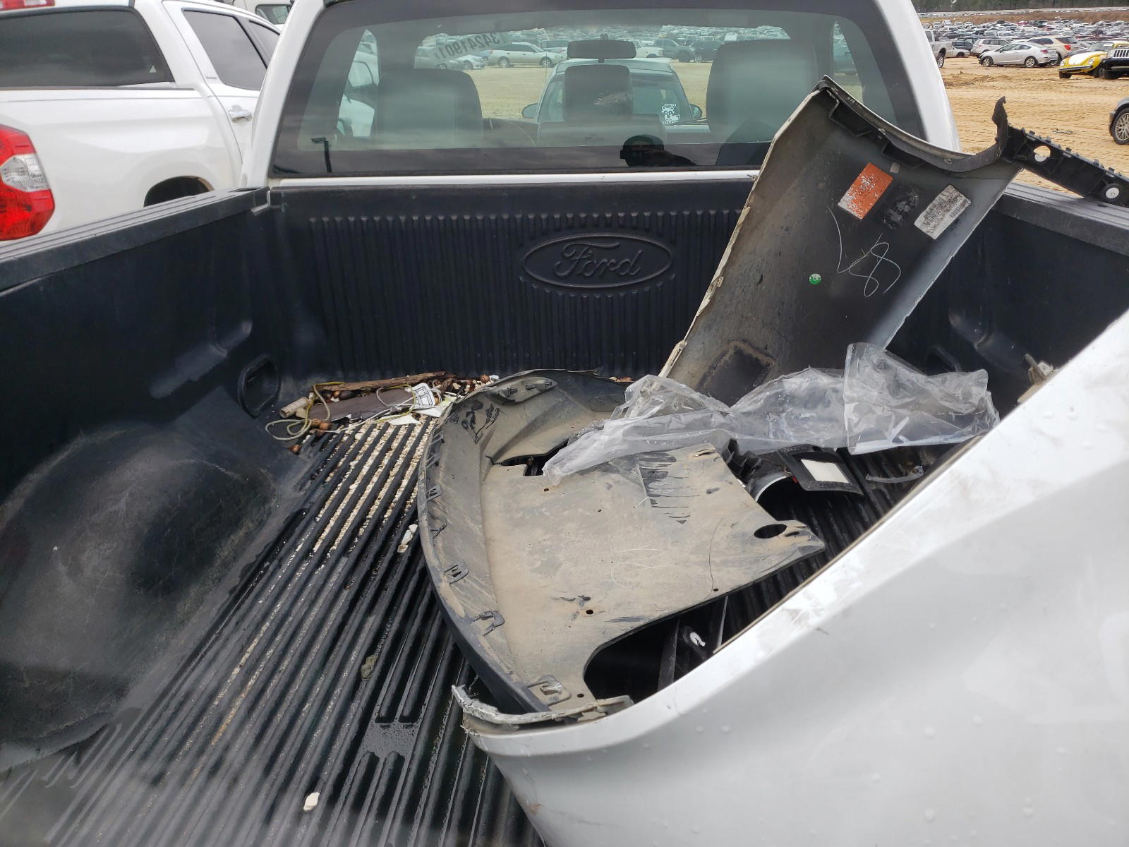 Photo 6 from auction – 2013 FORD F150 with VIN 1FTMF1CM8DFC13429