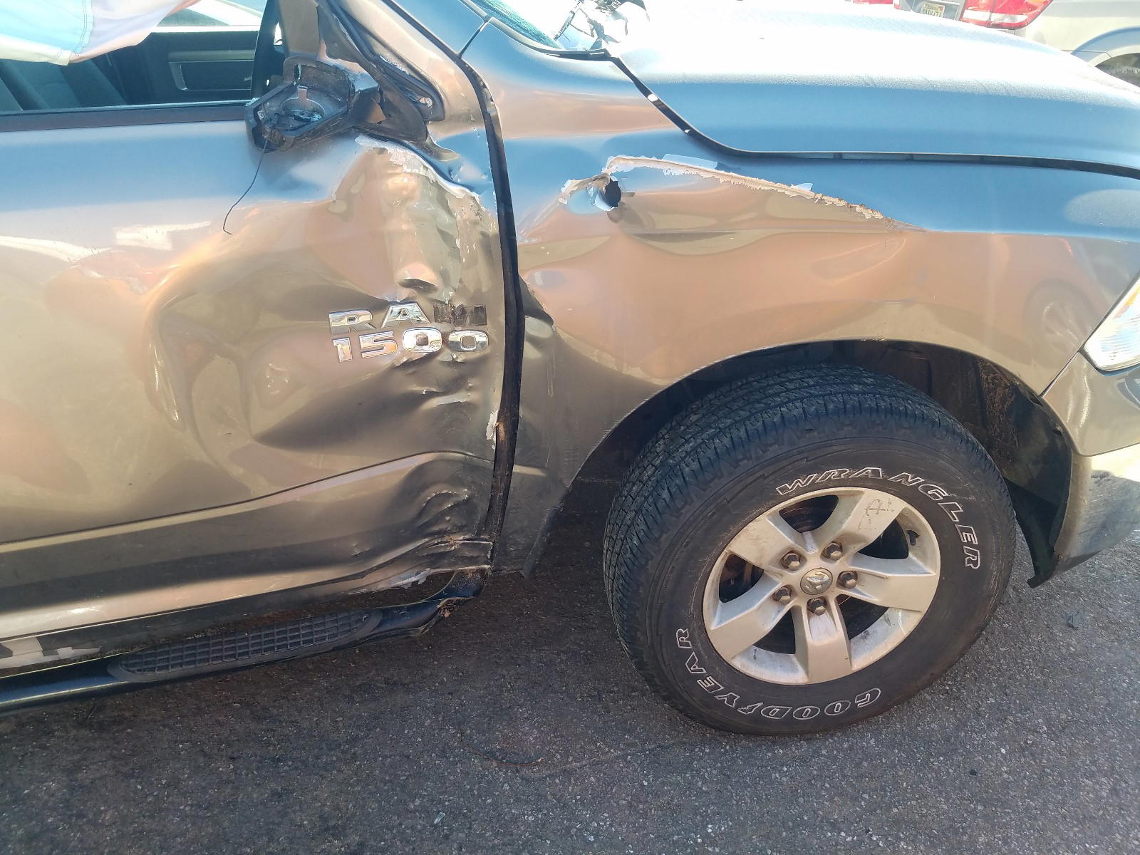 Photo 9 from auction – 2013 RAM 1500 SLT with VIN 1C6RR7GP1DS651258