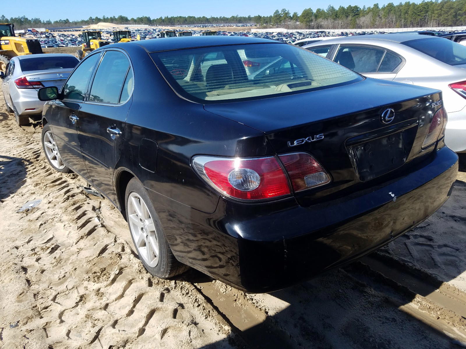 Photo 3 from auction – 2002 LEXUS ES 300 with VIN JTHBF30G120019034