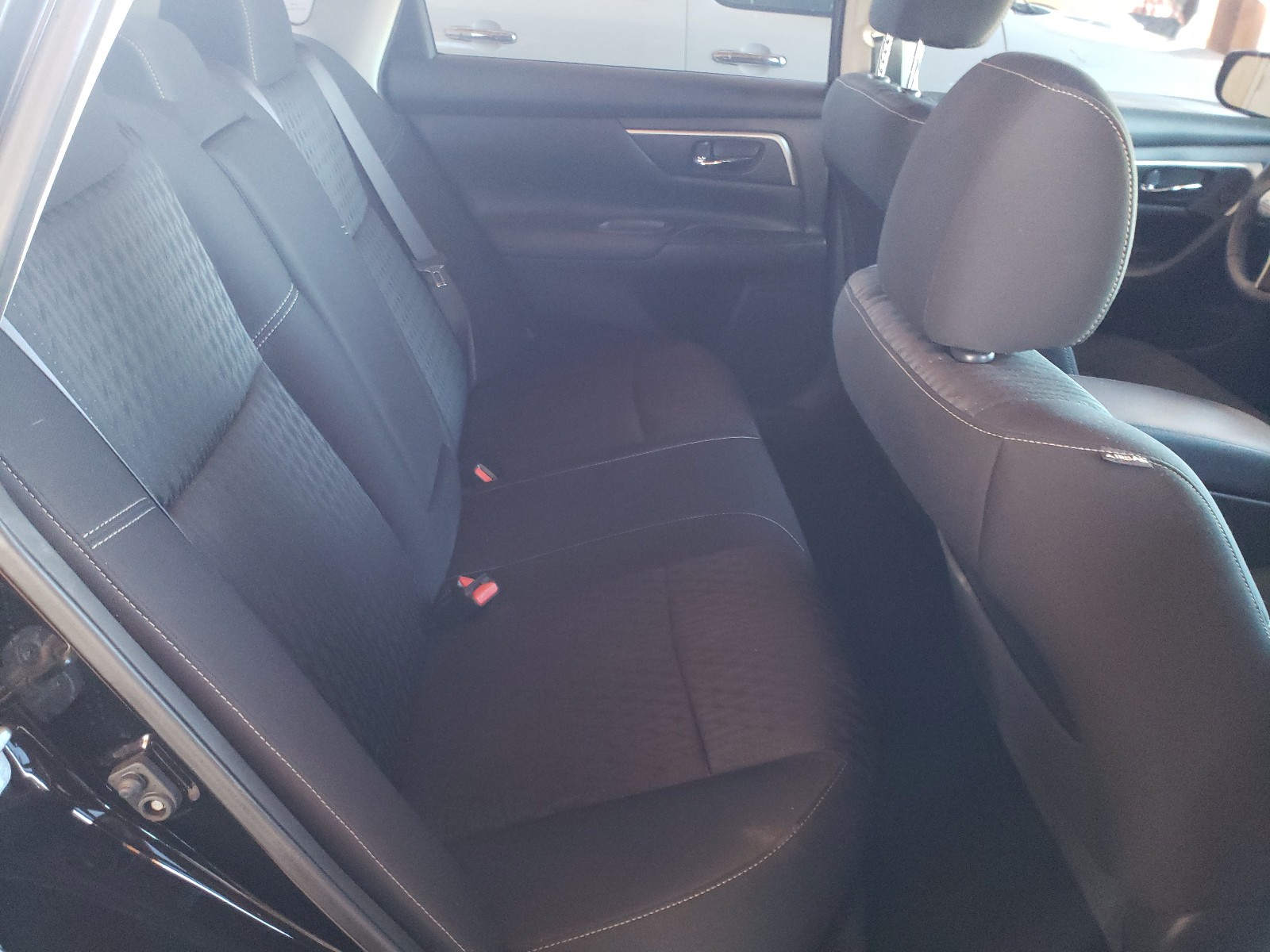 Photo 6 from auction – 2018 NISSAN ALTIMA 2.5 with VIN 1N4AL3AP5JC242510