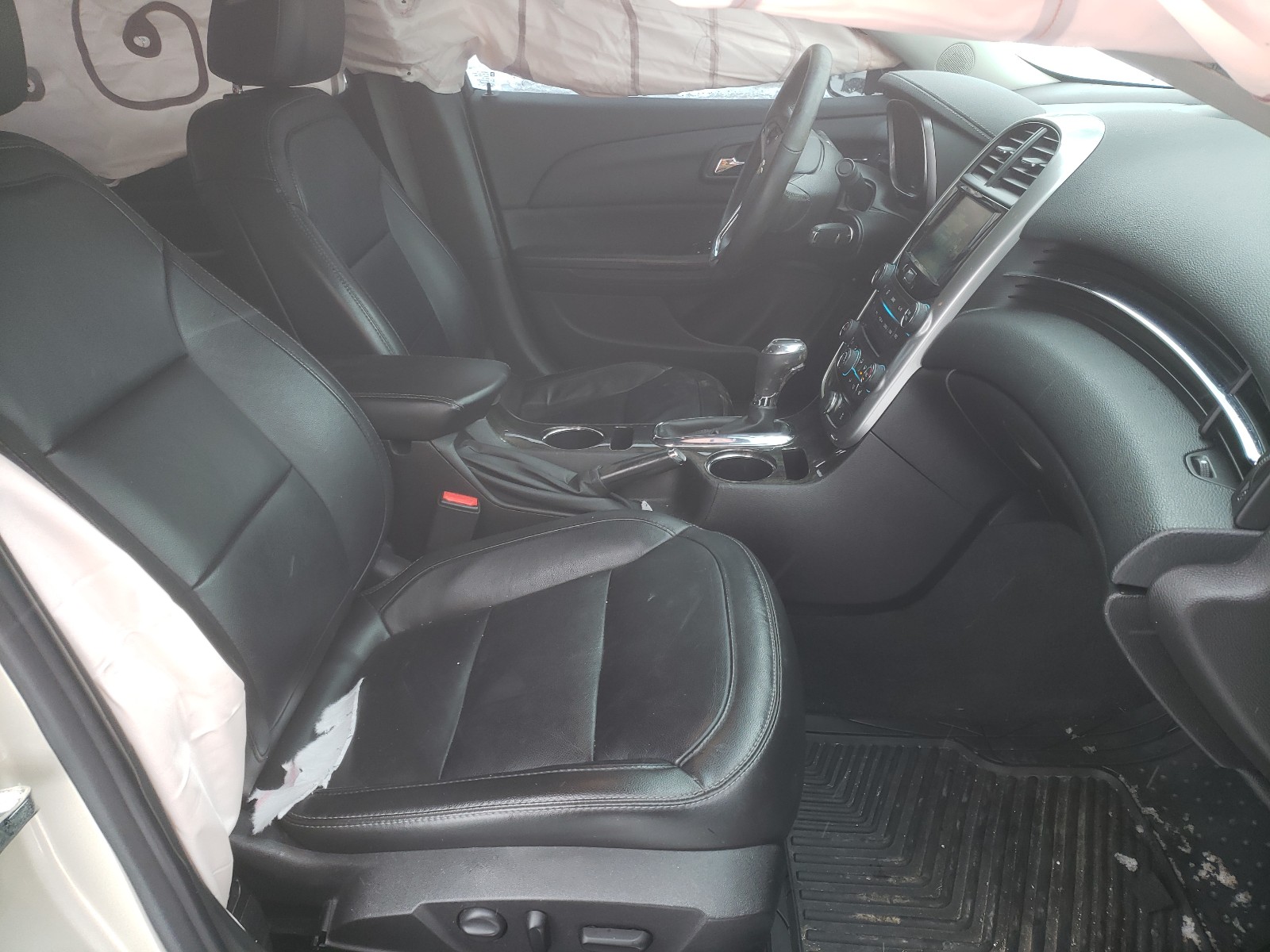 Photo 5 from auction – 2015 CHEVROLET MALIBU LTZ with VIN 1G11F5SL0FF268603