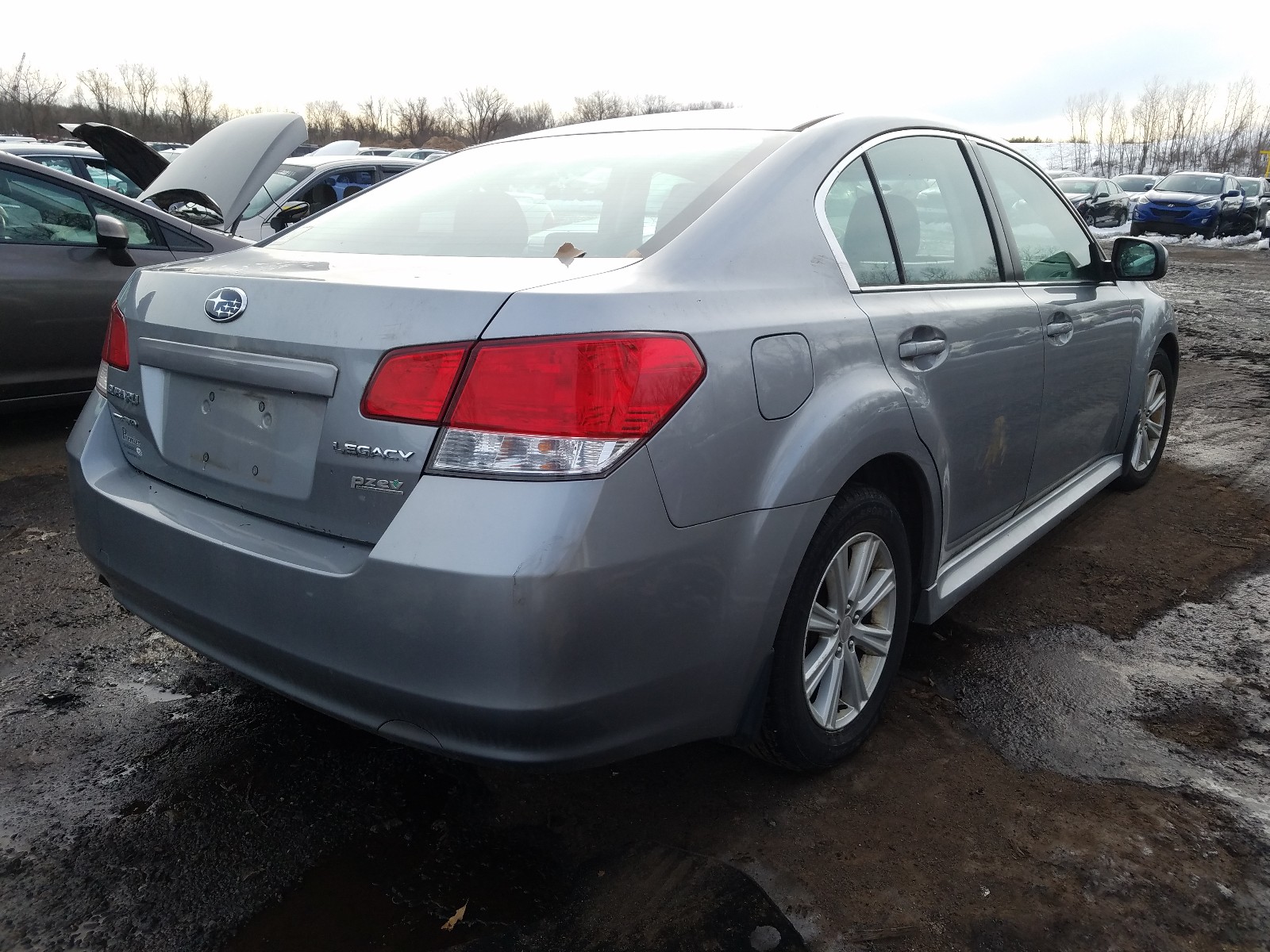 Photo 4 from auction – 2011 SUBARU LEGACY 2.5 with VIN 4S3BMBG61B3252568
