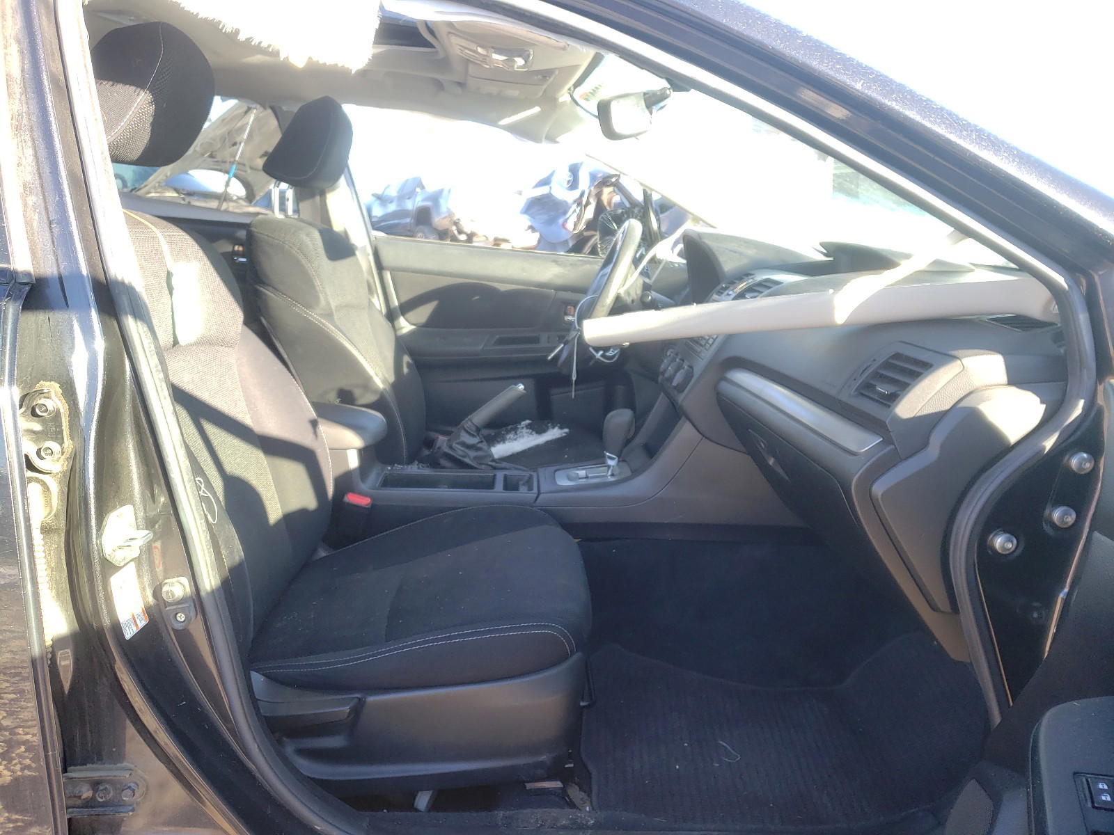 Photo 5 from auction – 2014 SUBARU XV CROSSTR with VIN JF2GPAVC4E8315770
