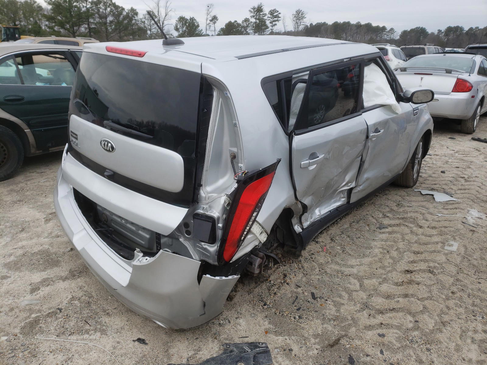 Photo 4 from auction – 2018 KIA SOUL + with VIN KNDJP3A5XJ7586629