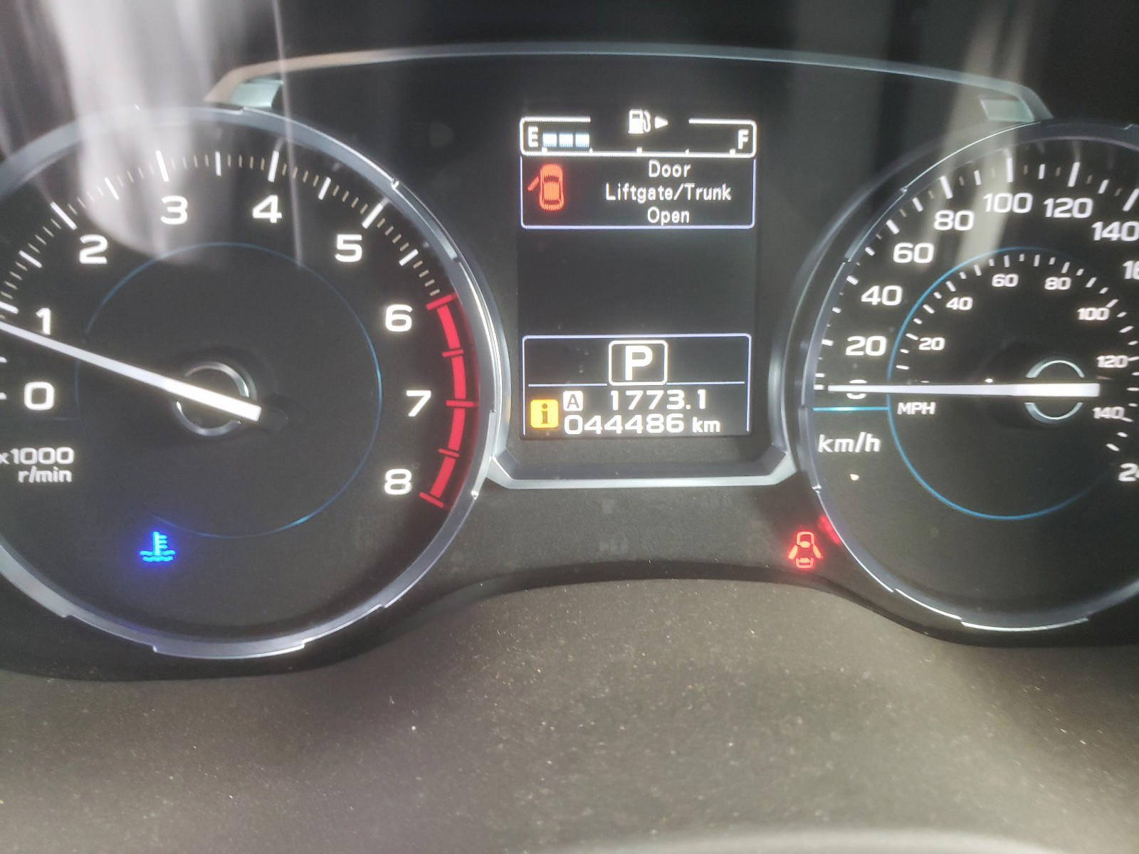 Photo 8 from auction – 2017 SUBARU FORESTER 2 with VIN JF2SJEJC0HH472094