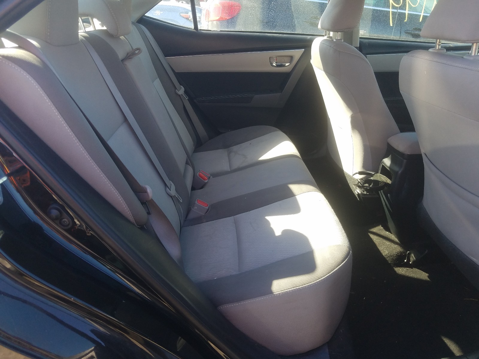 Zdjęcie 6 z aukcji – 2017 TOYOTA COROLLA L z VIN 2T1BURHE2HC796463
