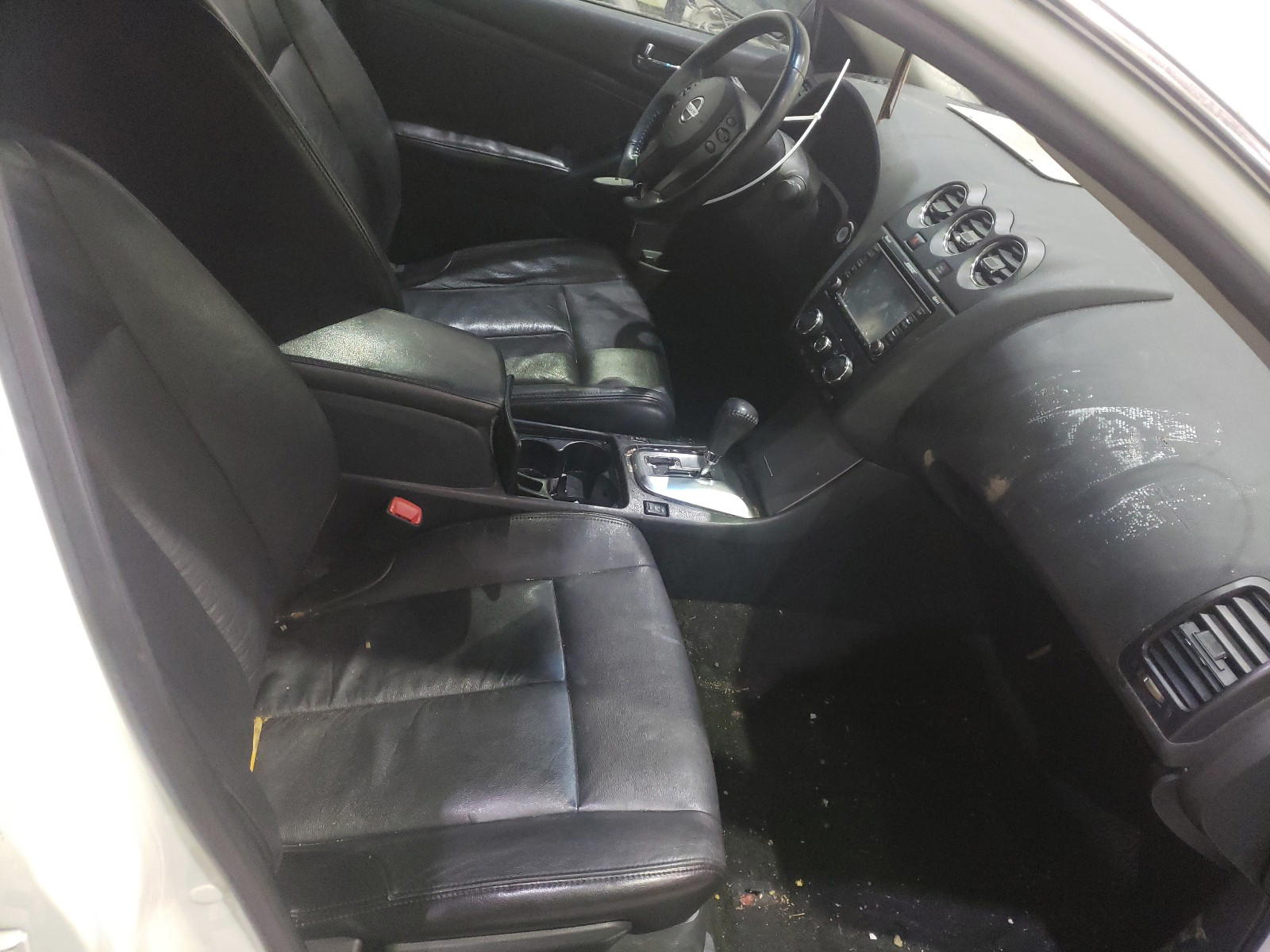Photo 5 from auction – 2010 NISSAN ALTIMA SR with VIN 1N4BL2AP4AN490685