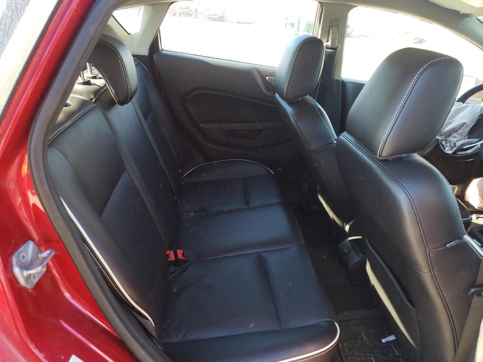 Photo 6 from auction – 2011 FORD FIESTA SES with VIN 3FADP4FJ3BM165809
