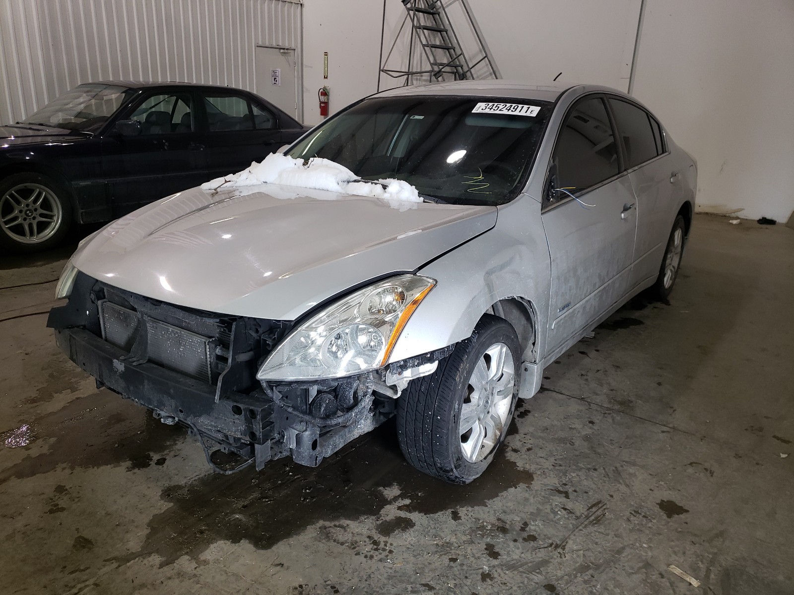 Photo 2 from auction – 2011 NISSAN ALTIMA HYB with VIN 1N4CL2APXBC135862