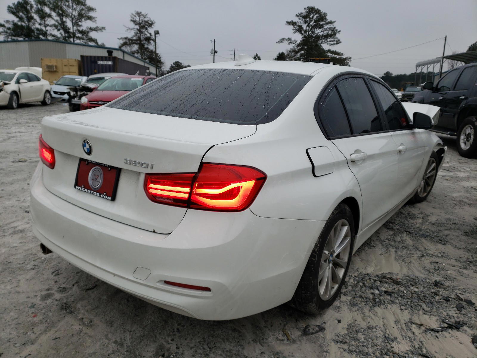 Photo 4 from auction – 2018 BMW 320 I with VIN WBA8E1G50JNU89593