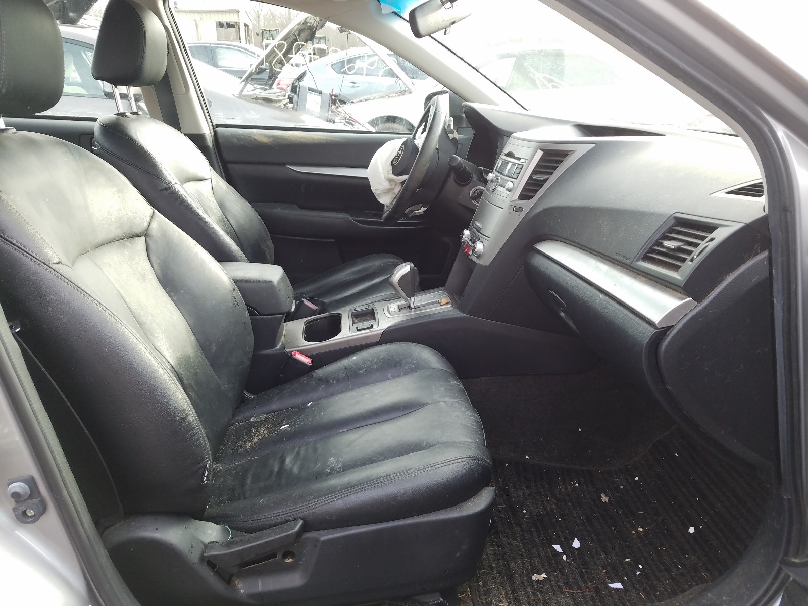 Photo 5 from auction – 2011 SUBARU LEGACY 2.5 with VIN 4S3BMBG61B3252568