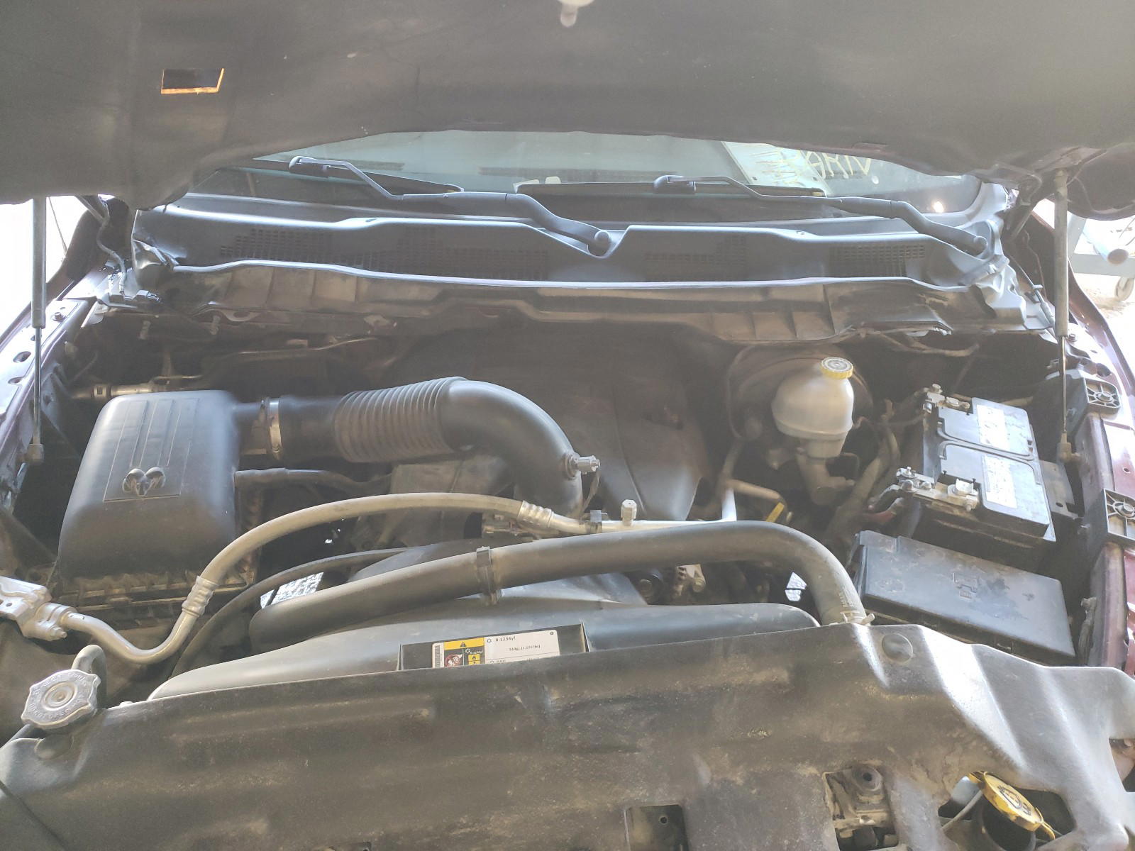 Photo 7 from auction – 2016 RAM 1500 SLT with VIN 3C6RR6LT9GG288071