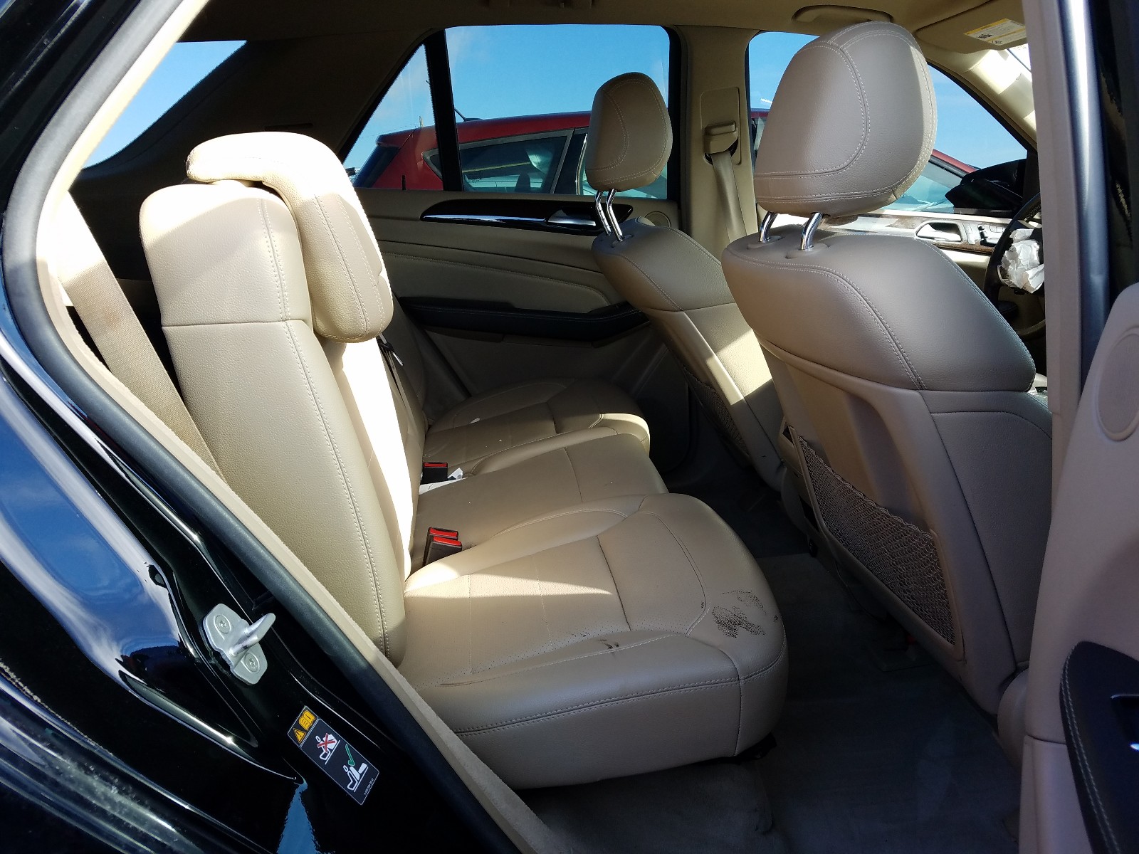 Photo 6 from auction – 2014 MERCEDES-BENZ ML 350 BLU with VIN 4JGDA2EB0EA353940