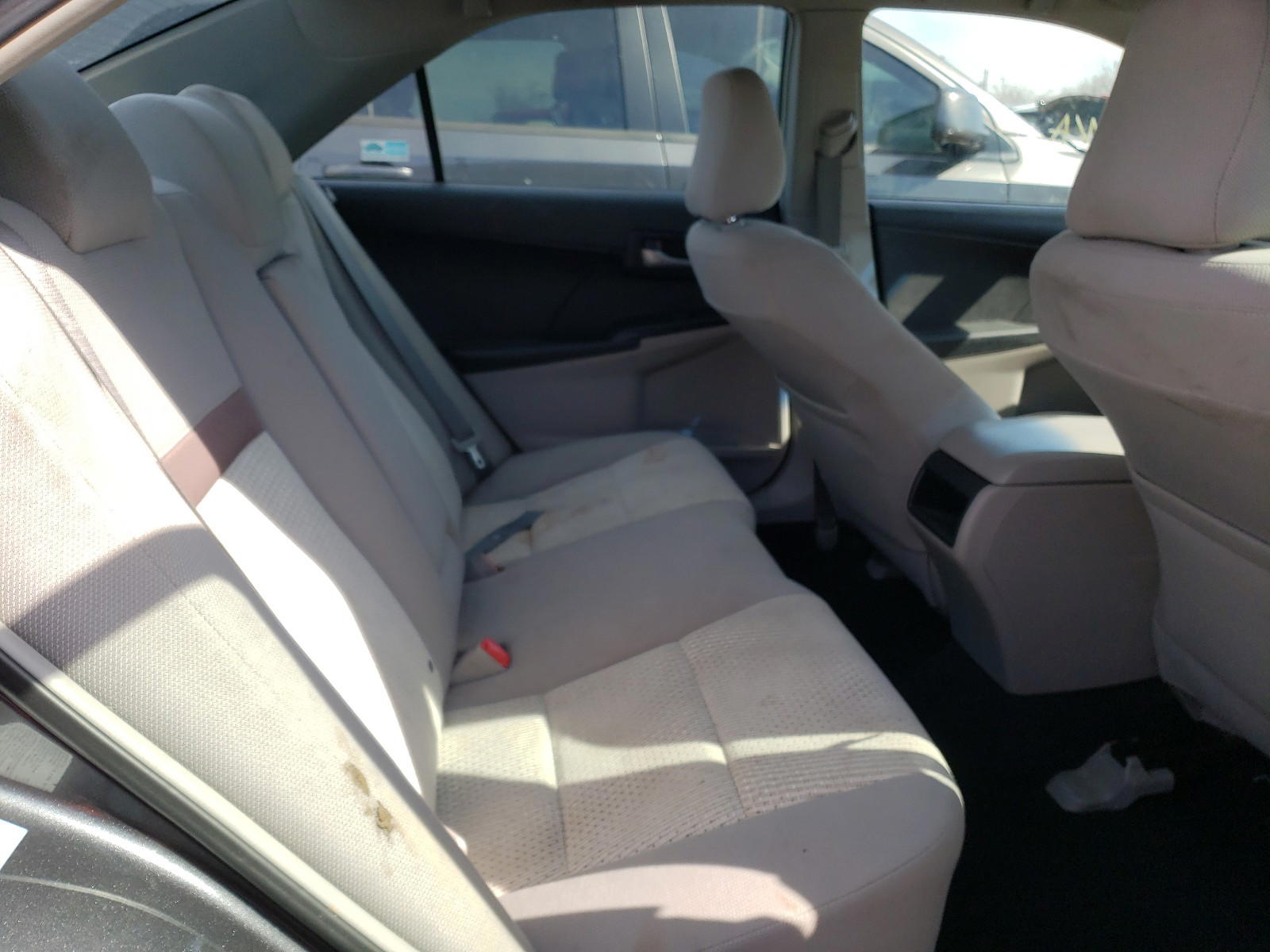 Photo 6 from auction – 2012 TOYOTA CAMRY BASE with VIN 4T4BF1FK4CR185500
