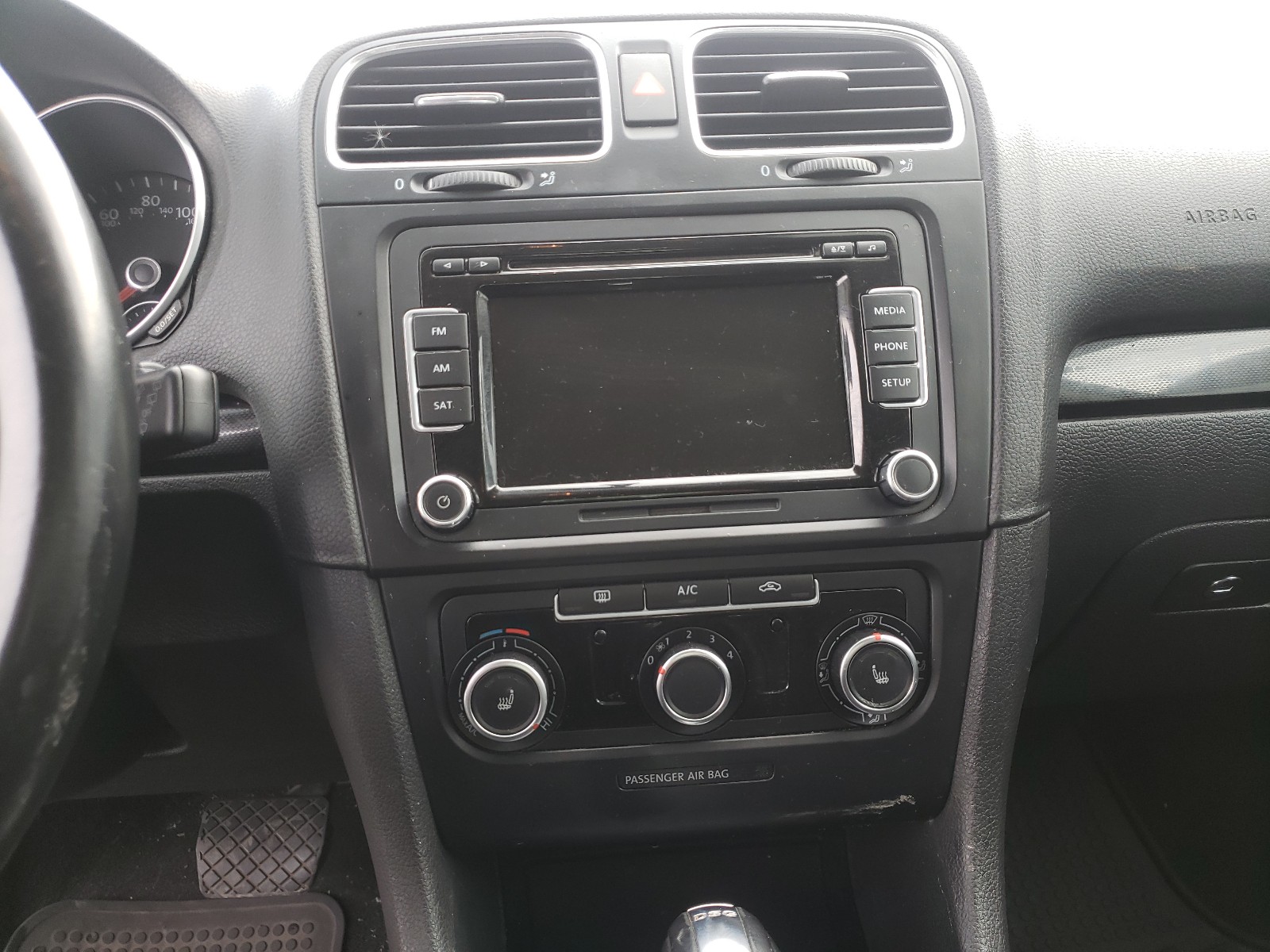 Photo 9 from auction – 2014 VOLKSWAGEN JETTA with VIN 3VWPL7AJ8EM609523