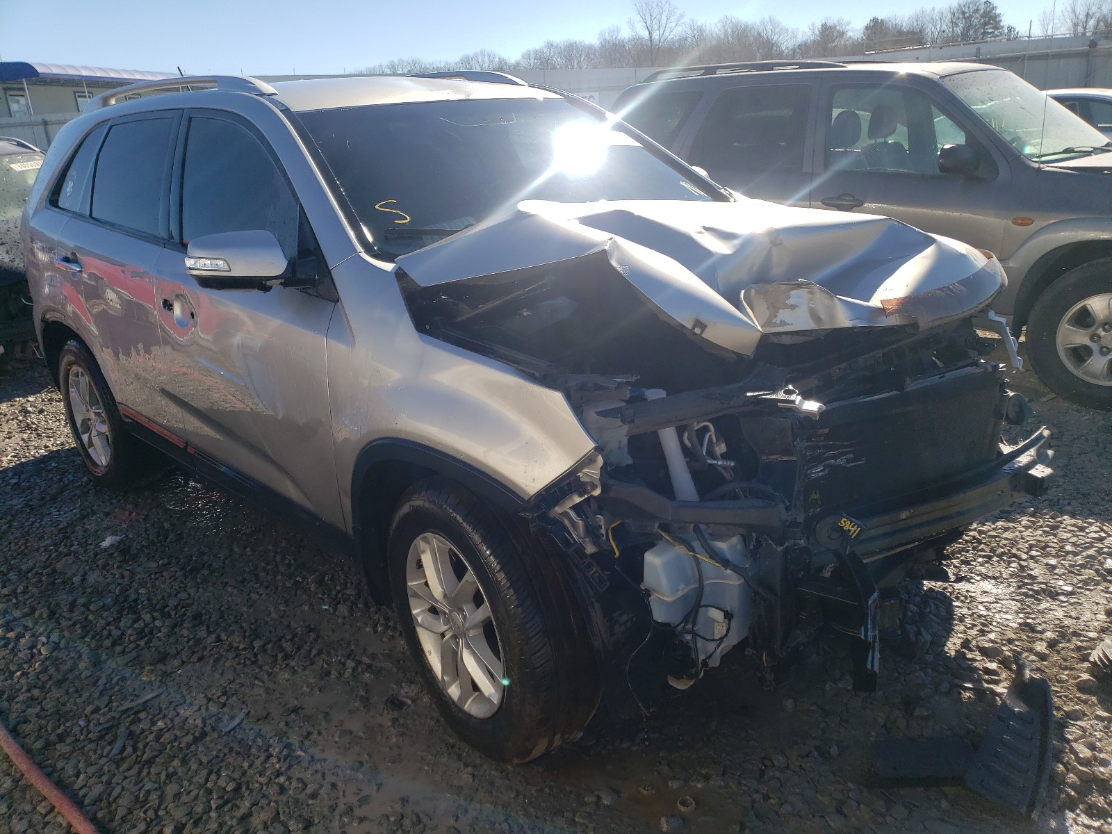 KIA SORENTO LX 2014 with VIN 5XYKT4A61EG536841 - Photo from auction