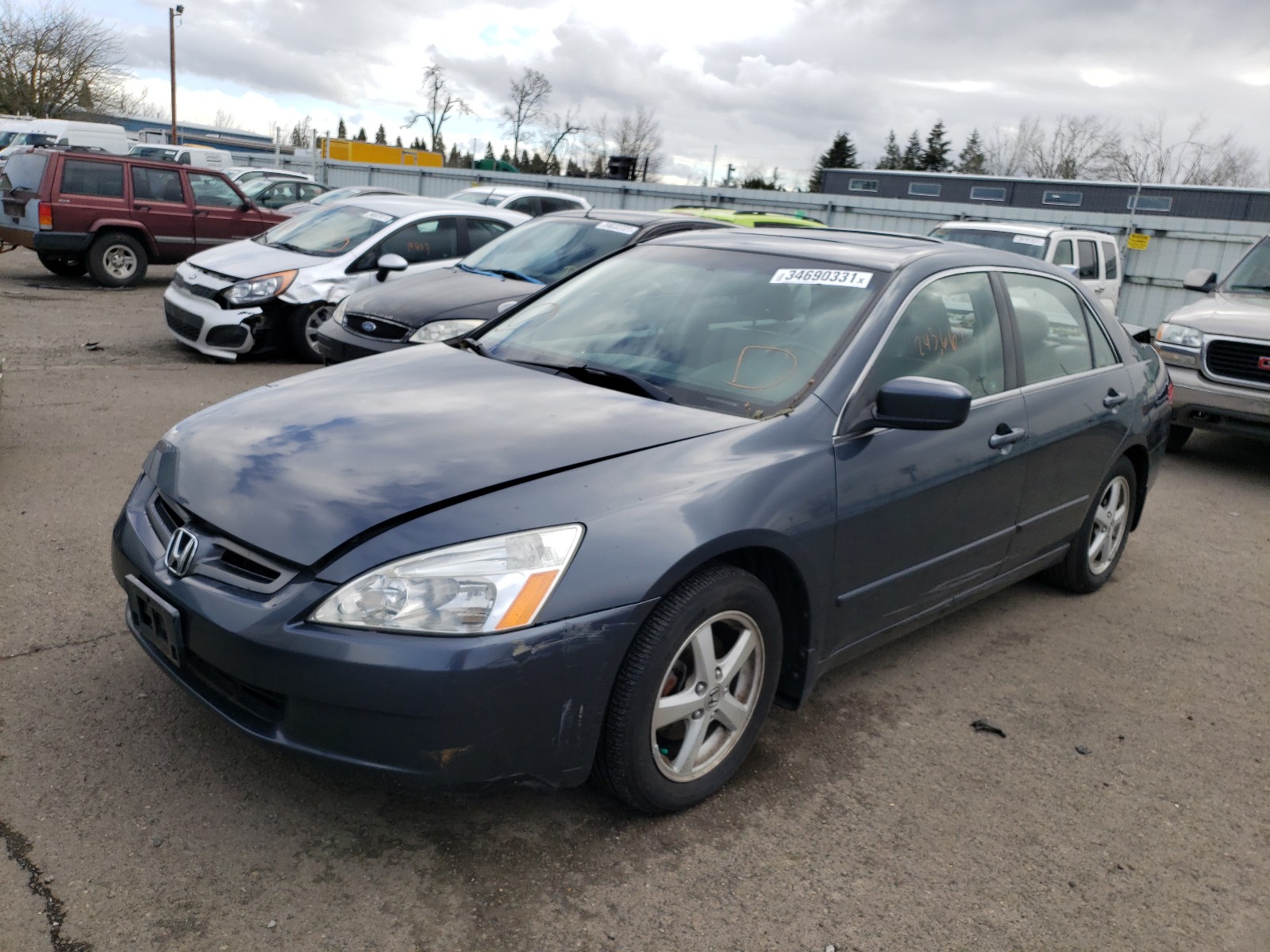 Photo 2 from auction – 2004 HONDA ACCORD EX with VIN JHMCM56804C007741