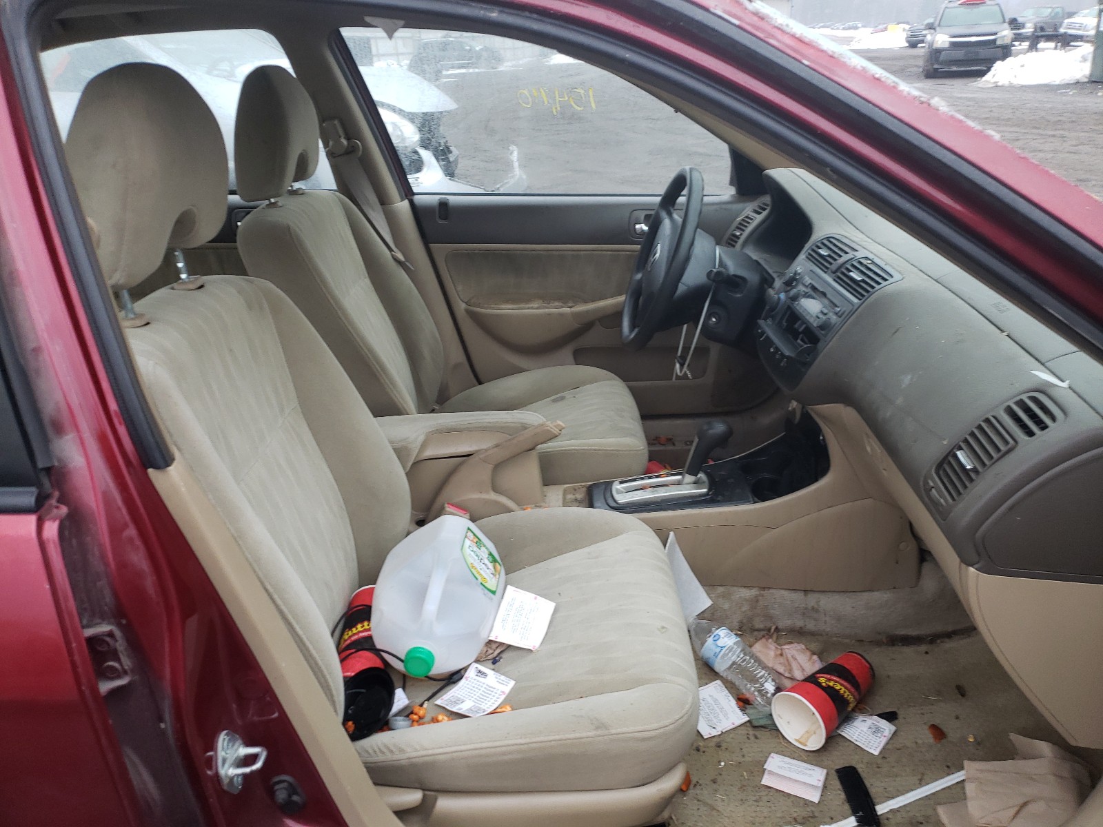 Photo 5 from auction – 2005 HONDA CIVIC EX with VIN 2HGES26795H557882