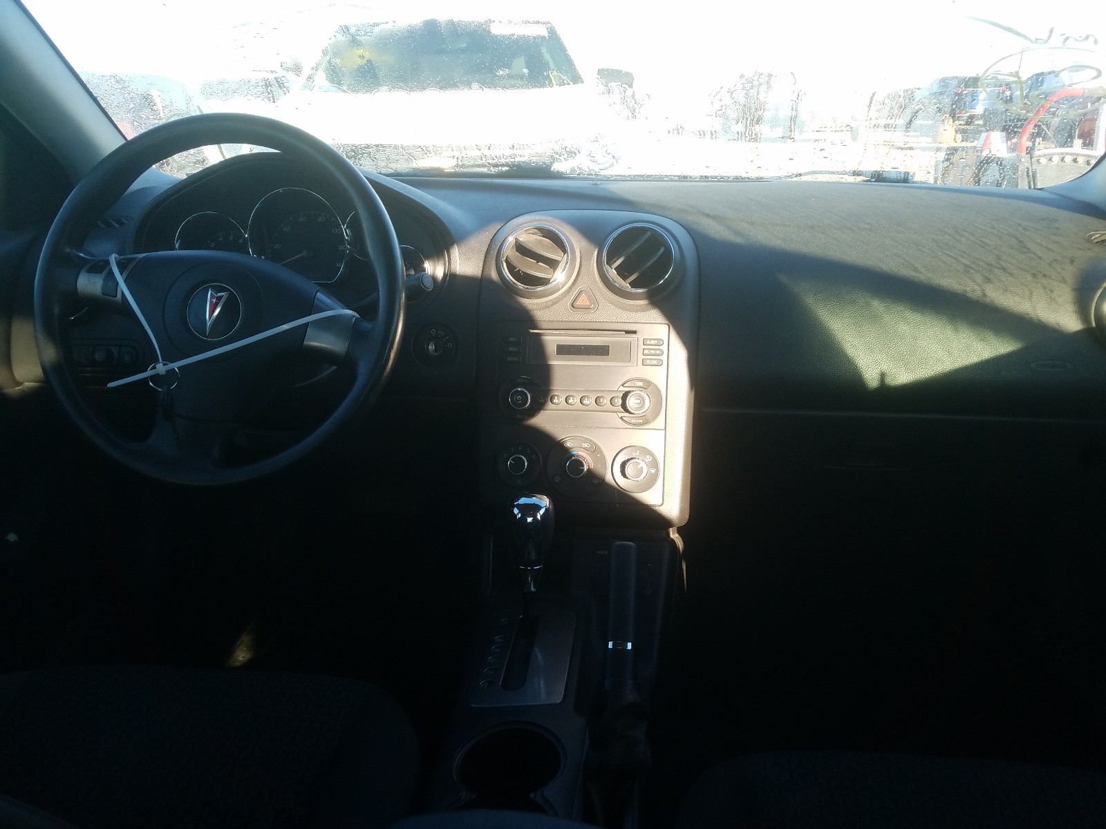 Photo 9 from auction – 2007 PONTIAC G6 BASE with VIN 1G2ZG58N274119093