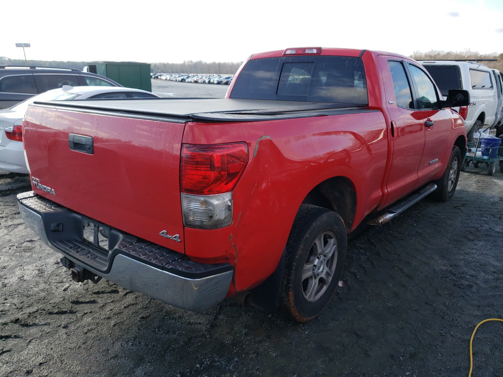 Photo 4 from auction – 2011 TOYOTA TUNDRA DOU with VIN 5TFUM5F10BX019001