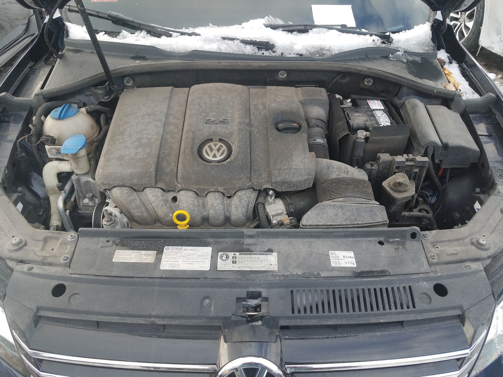 Photo 7 from auction – 2014 VOLKSWAGEN PASSAT SE with VIN 1VWBP7A35EC019832
